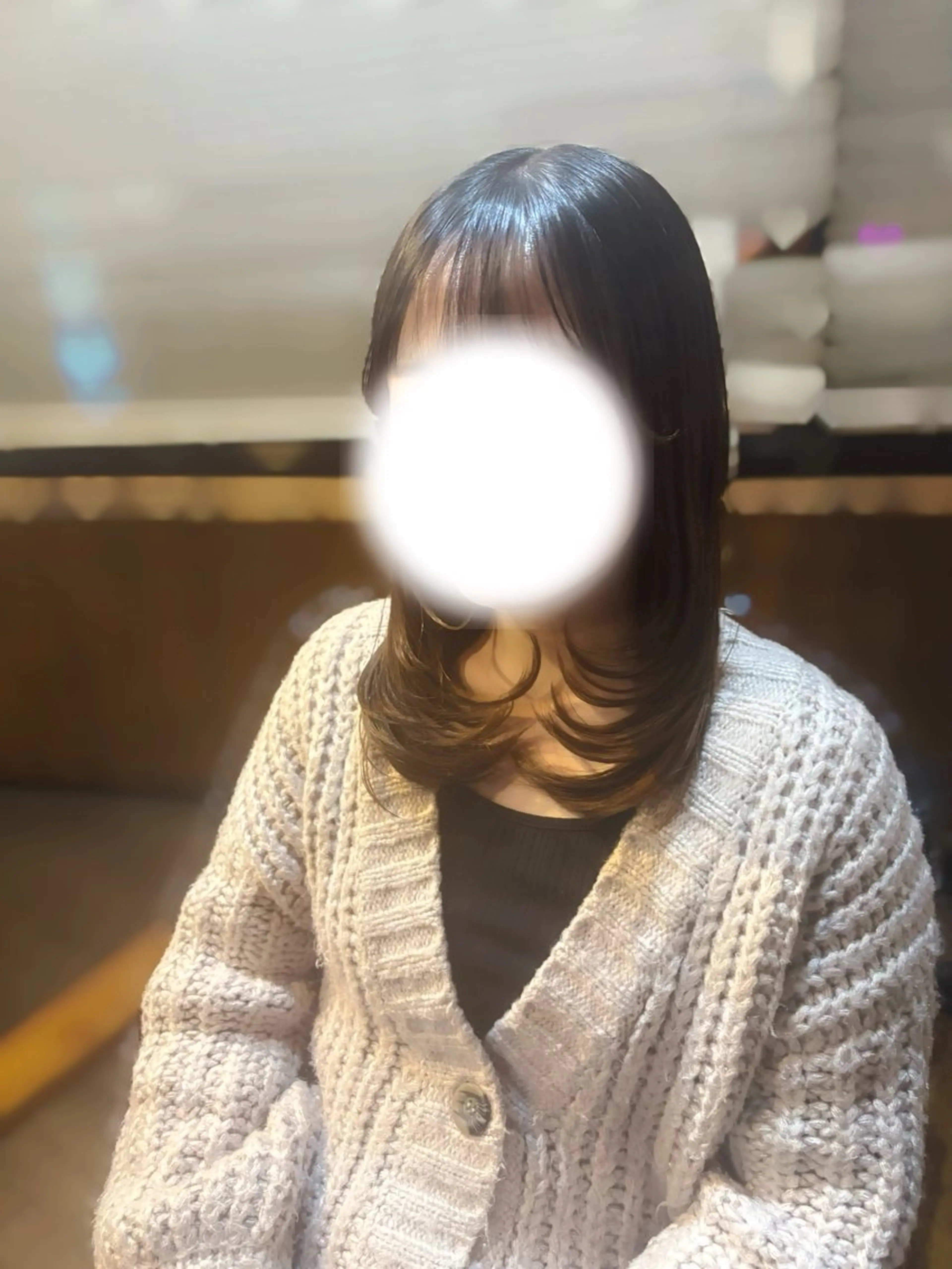 ミディアム ミディアムレイヤー レイヤーカット LouLou Hair【ルルヘアー】所属・LouLou/ emmaのヘアスタイル