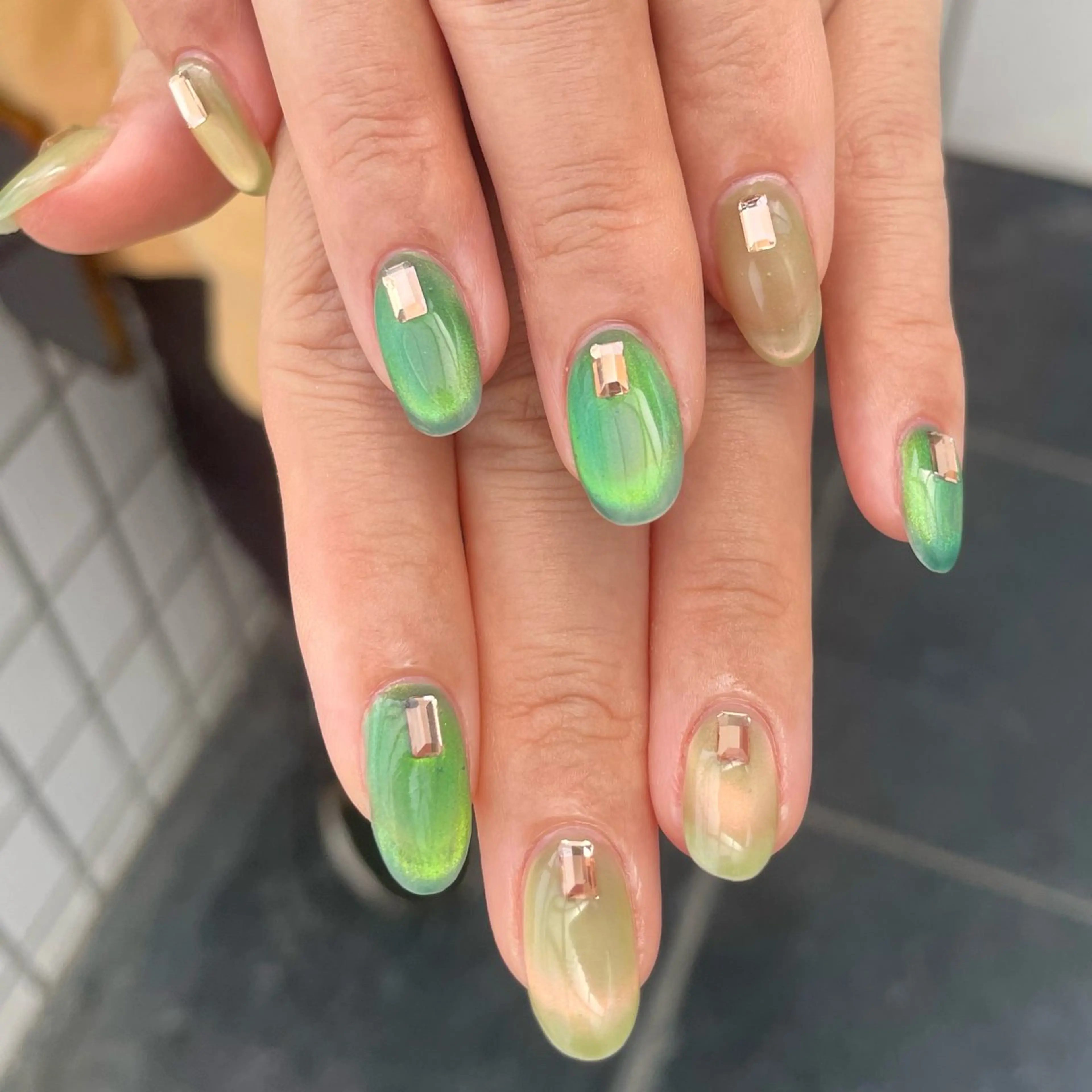 ネイル ジェルネイル マグネットネイル ハンドネイル Nail ヌシん家 AKANEのネイルデザイン