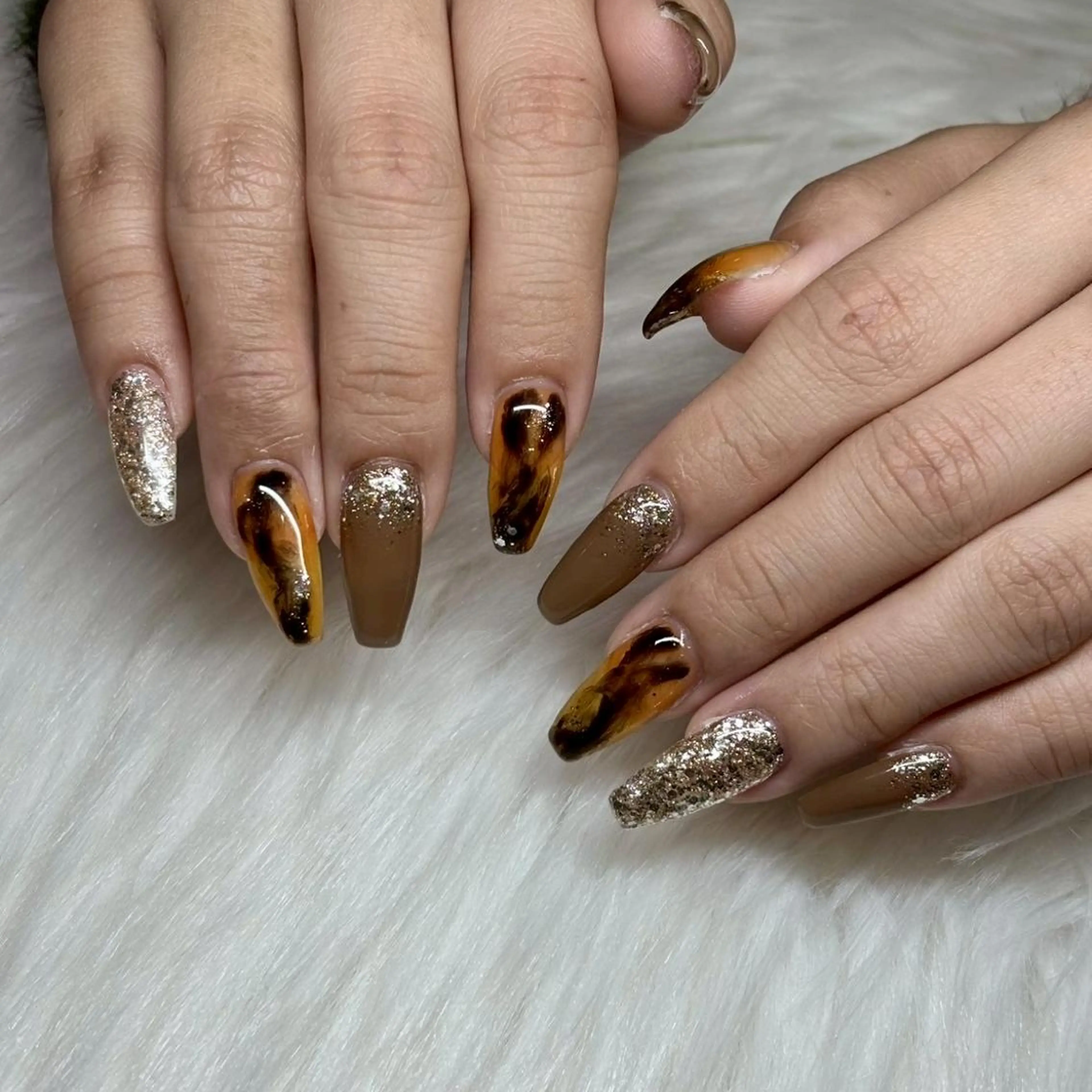 ミディアム ハンドネイル mY... SAYAKAのネイルデザイン