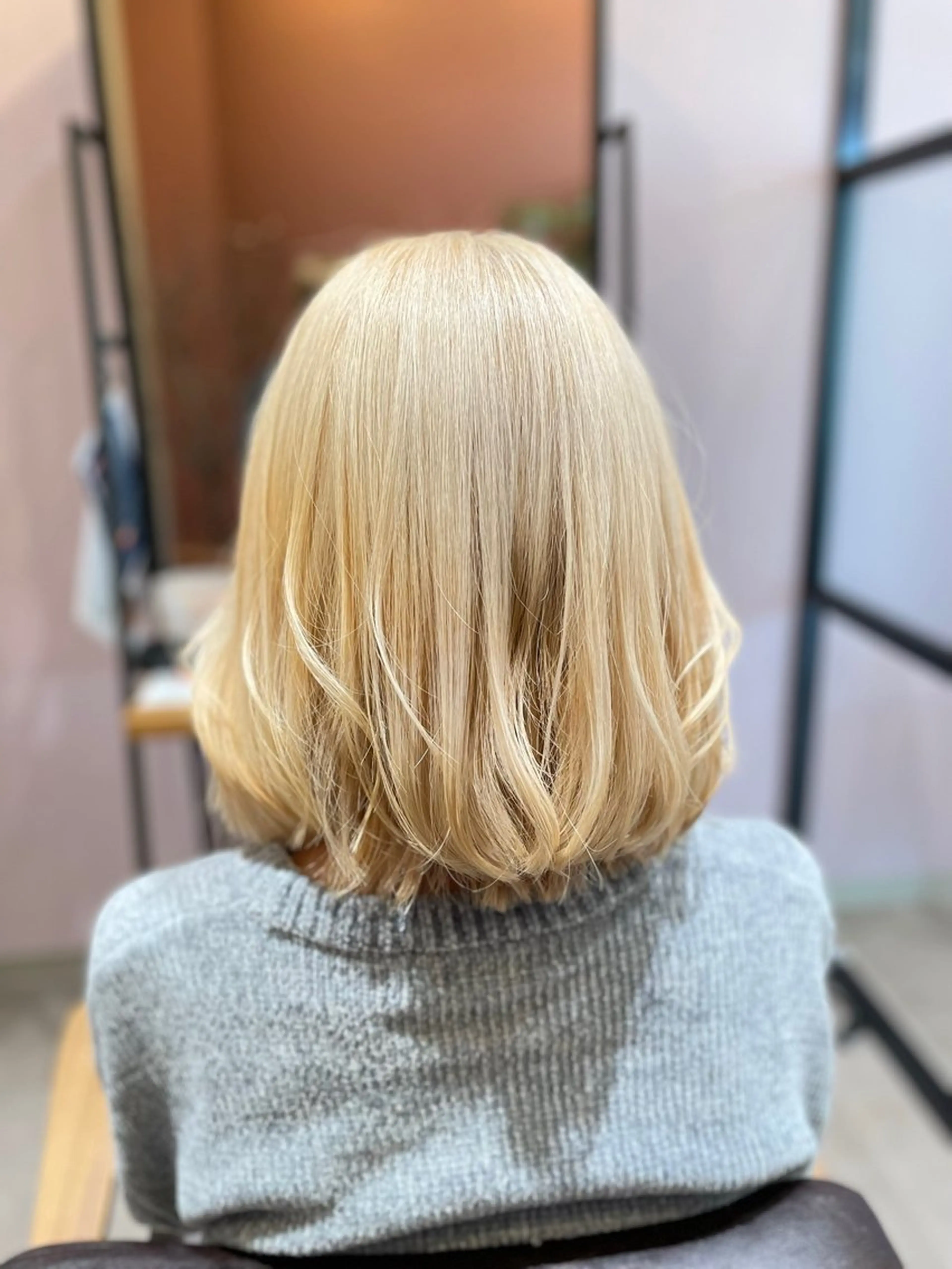 ミディアム カラー ヘアカラー トリートメント 山本 純平のヘアスタイル