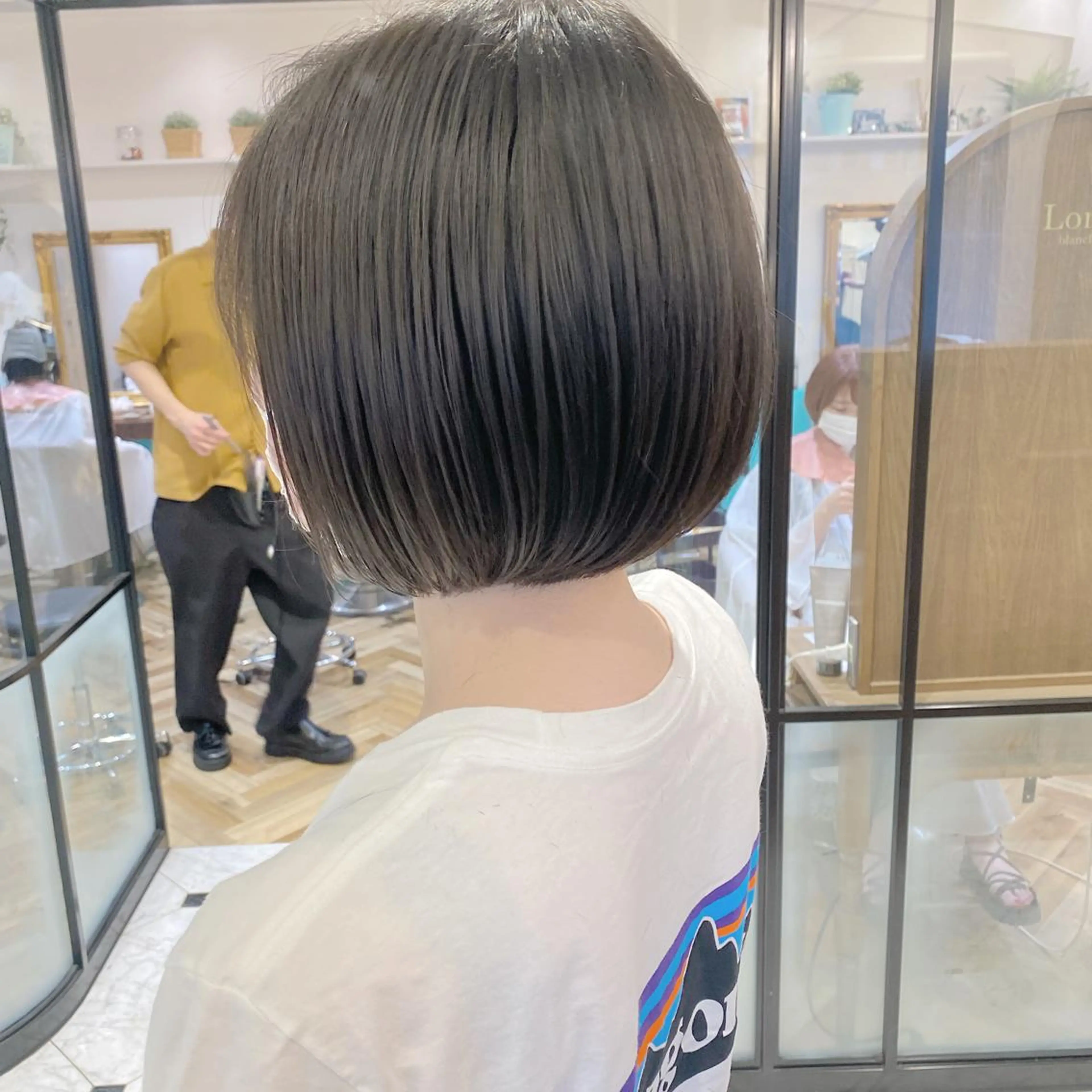 ショート カット ヘアカラー トリートメント ボブ韓国風レイヤー 錦糸町/畠中ケントのヘアスタイル
