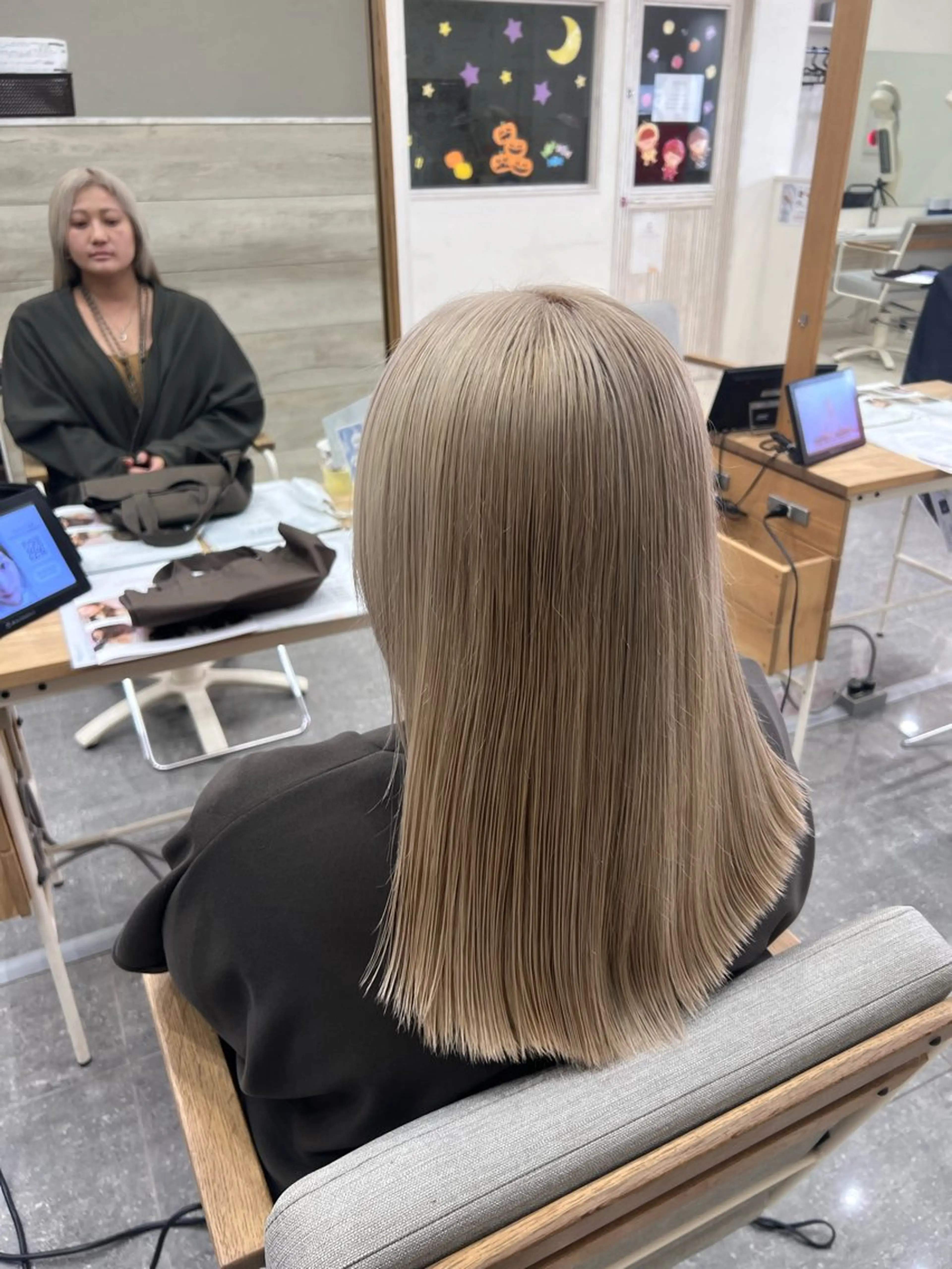 セミロング カラー ブリーチ カット ヘアカラー トリートメント 太白区白髪ぼかし/ ボブカット/千葉達人のヘアスタイル