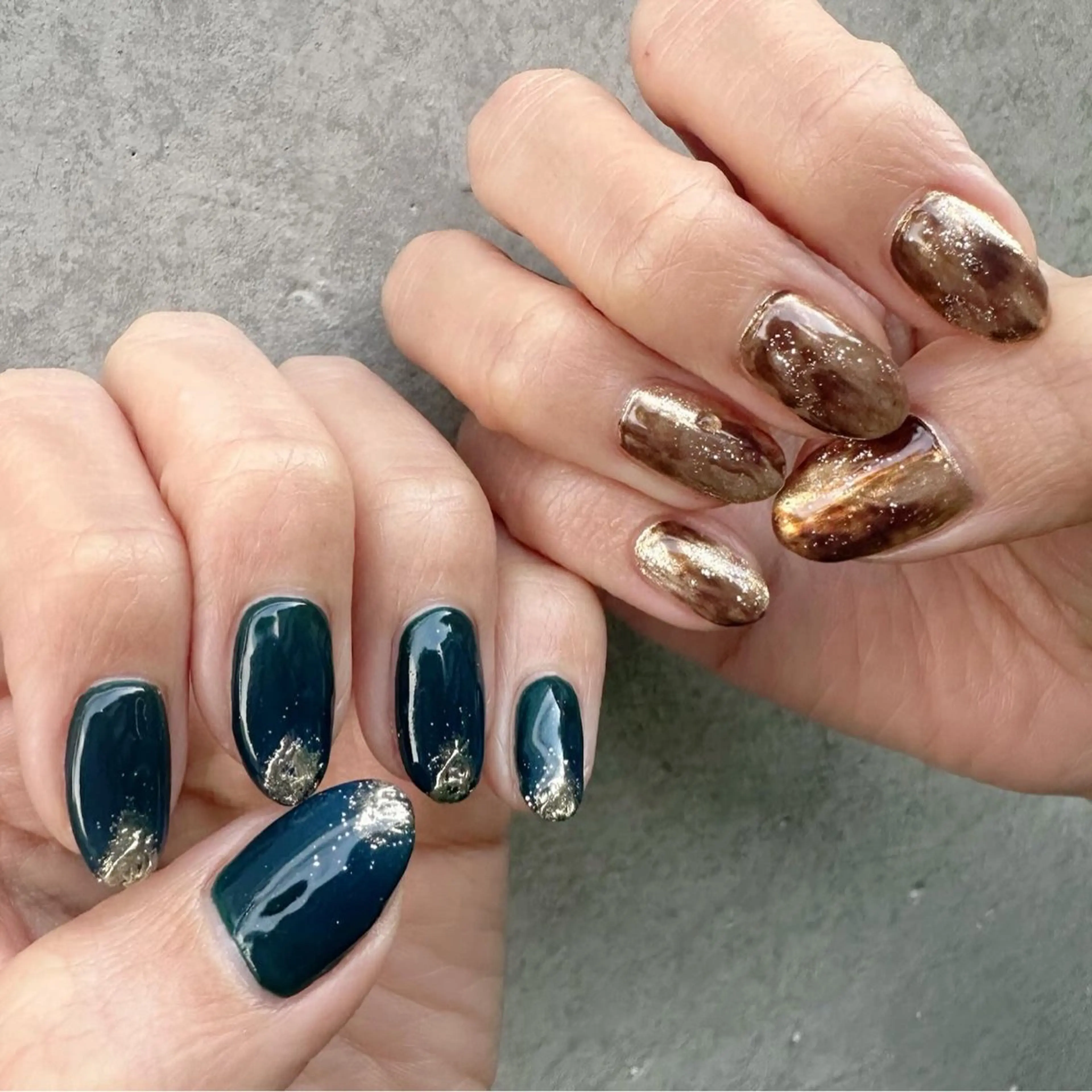 ネイル ゴールド グリーン 氷ネイル・うるうるネイル 韓国ネイル ミラーネイル 🪞KAPE NAIL 🪞のネイルデザイン