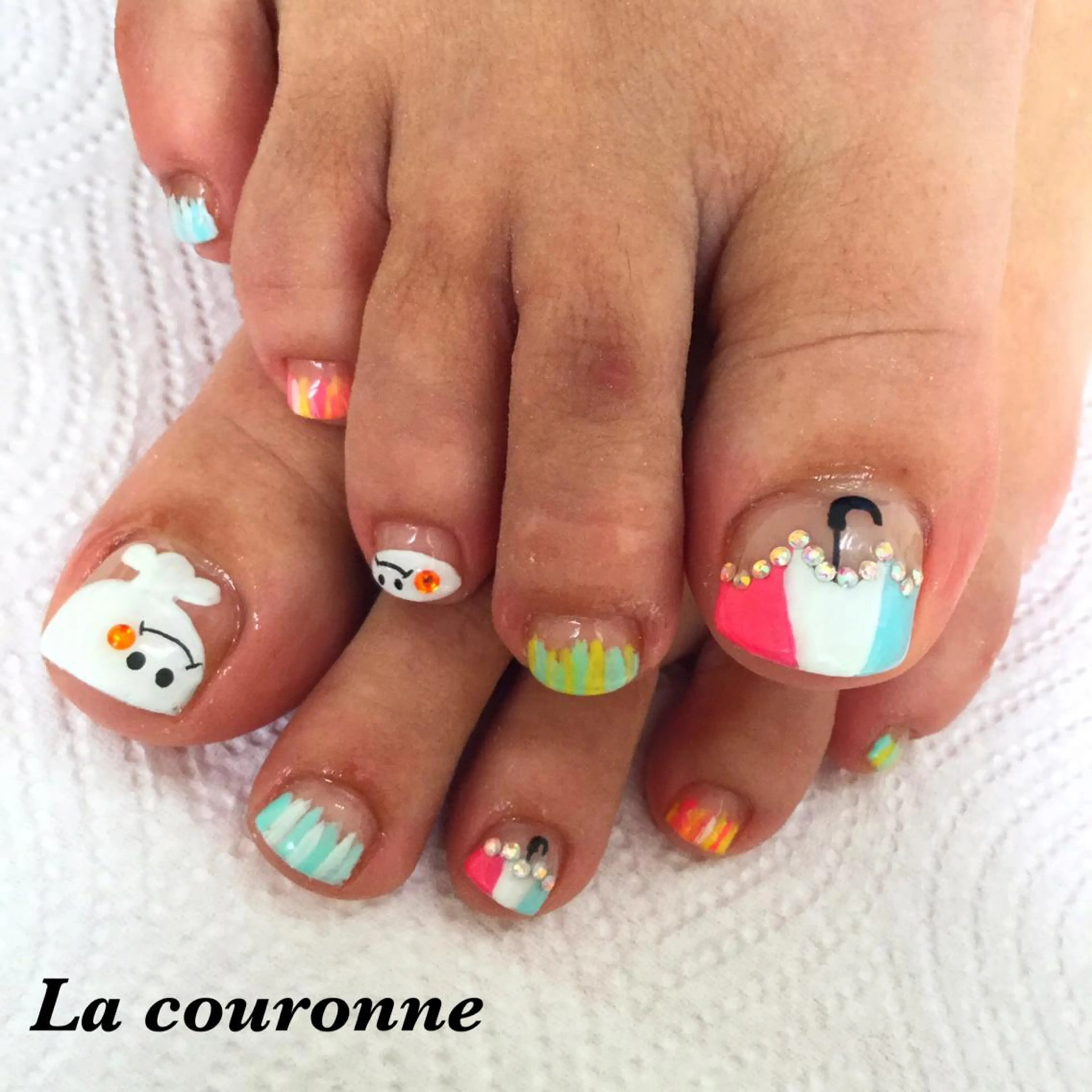 ネイル フットネイル Lacouronne NATSUMIのネイルデザイン