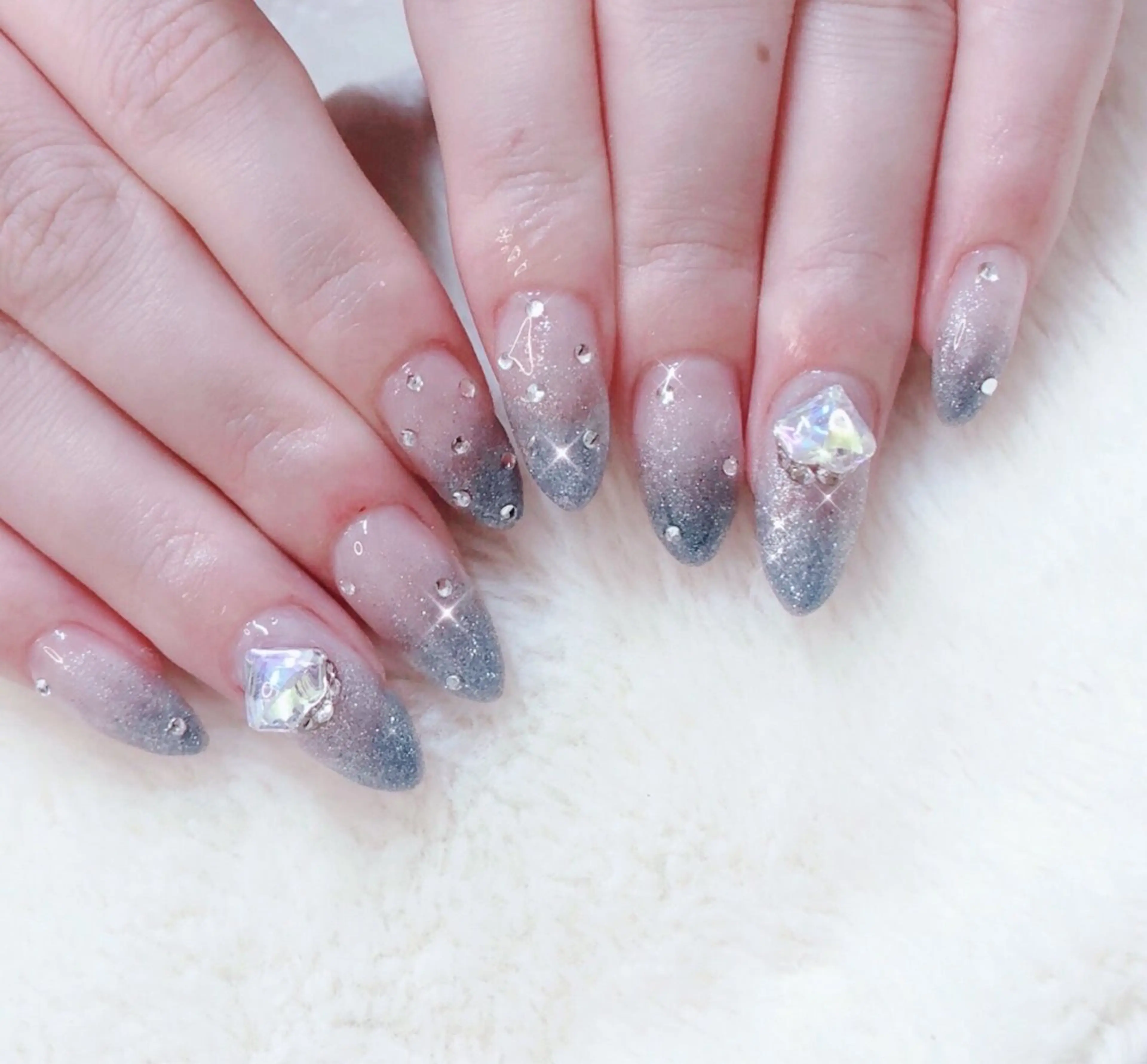 ネイル 成人式 フレンチネイル ジェルネイル ガラスフレンチ グラデーション 大門浜松町 ネイルのネイルデザイン