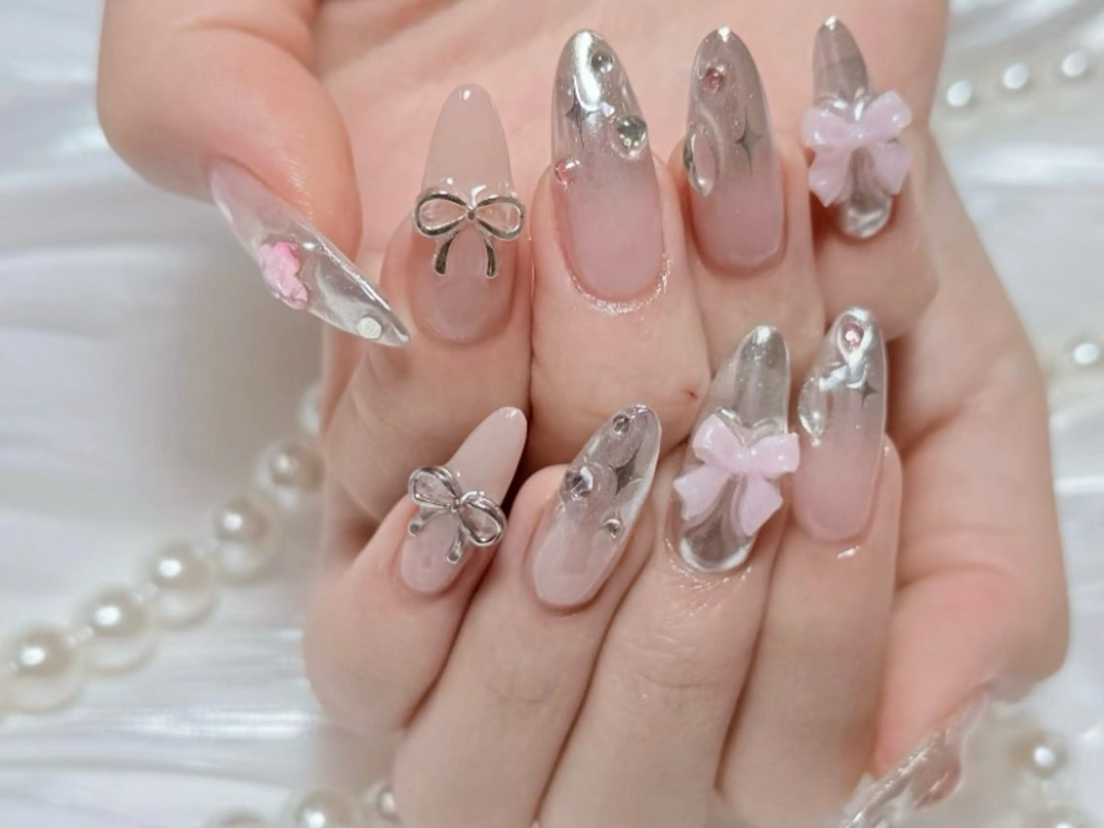 ネイル チークネイル フットネイル フレンチネイル ジェルネイル ガーリー ハンドネイル Liora ネイルサロン所属・Liora nail salonのネイルデザイン