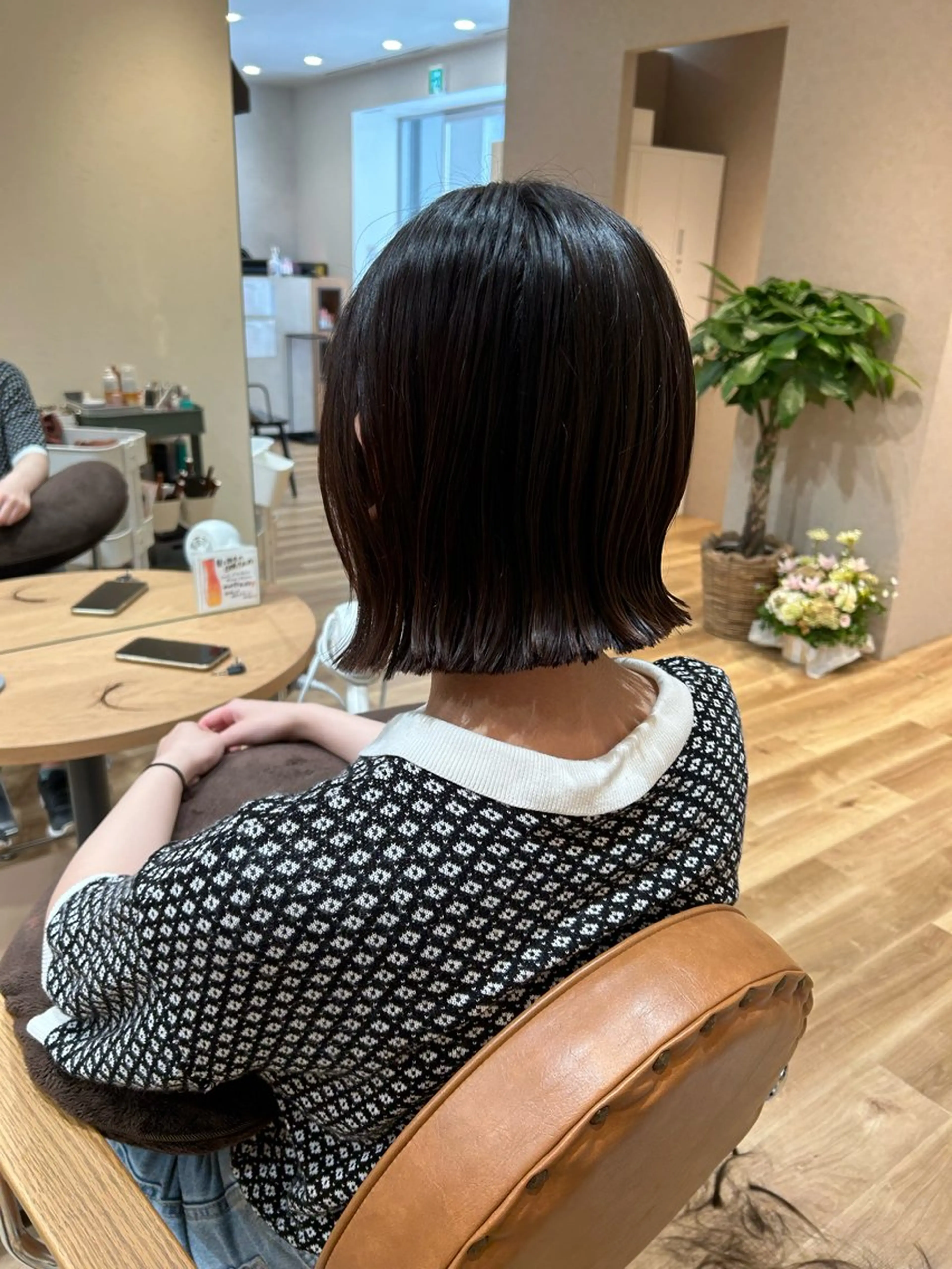 ミディアム カット 宮本 季奈のヘアスタイル