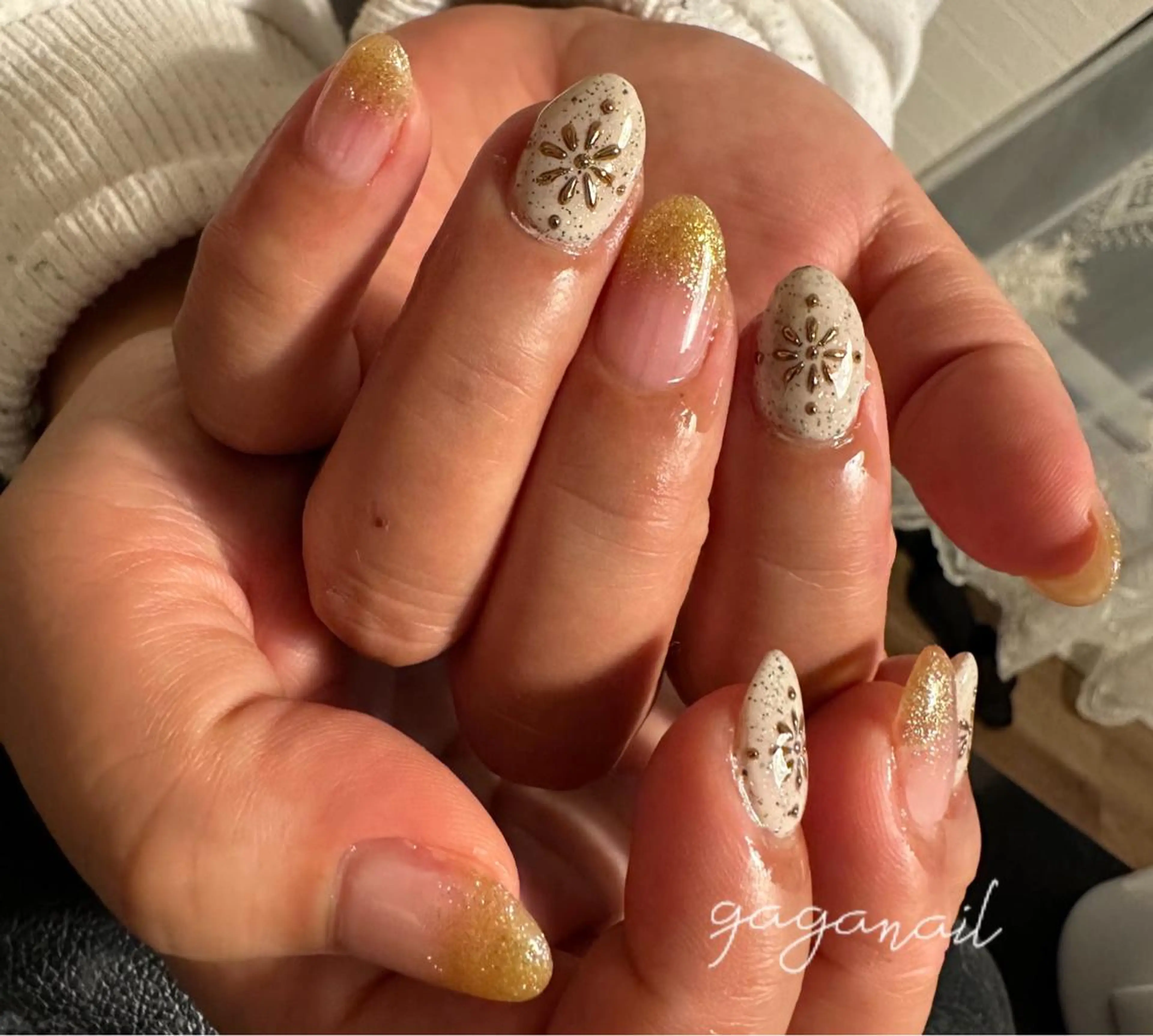 ネイル 長さ出し 持ち込み nailsalon gagaのネイルデザイン