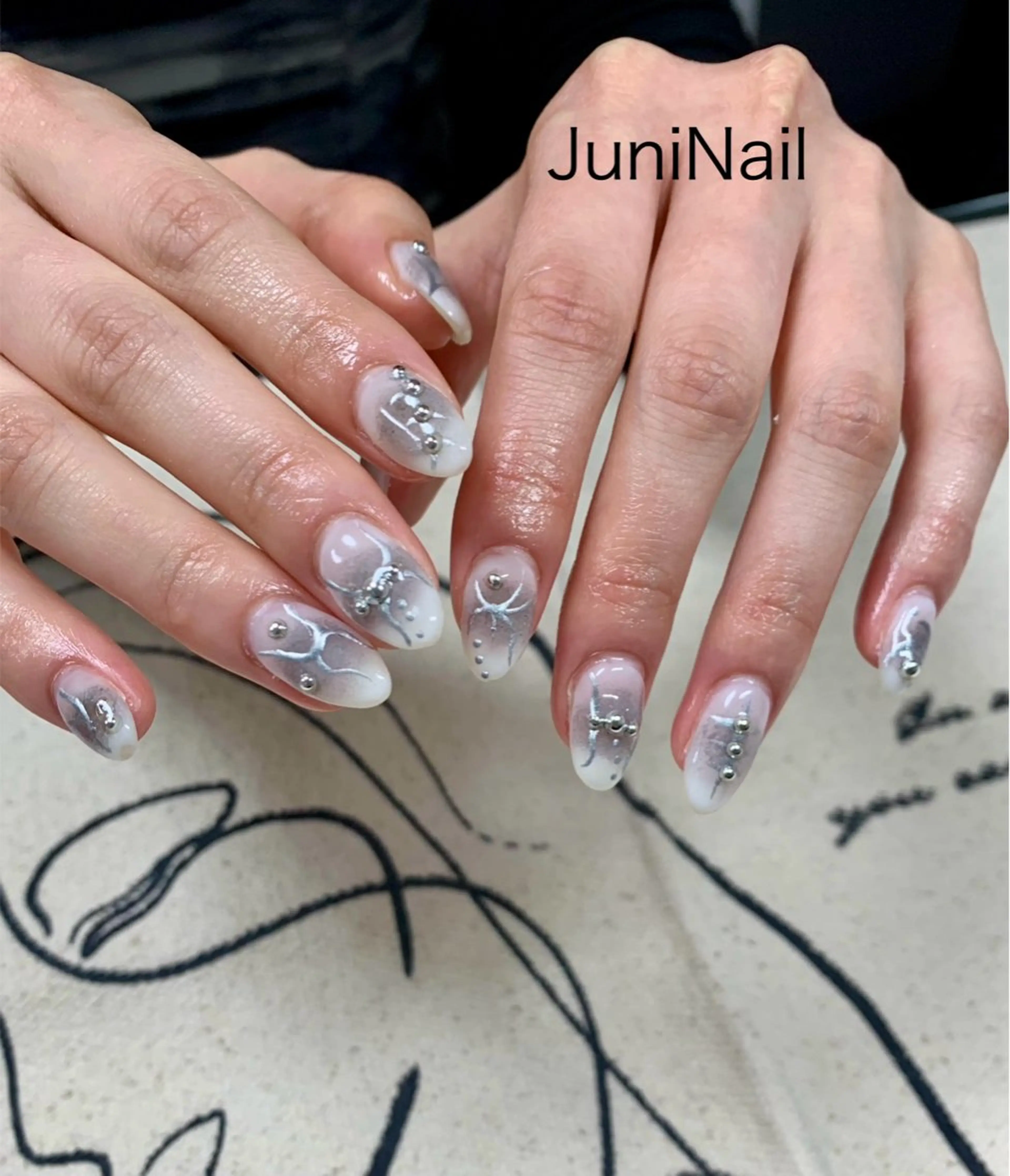 ネイル ハンドネイル JuniNail 주니네일🇰🇷suのネイルデザイン