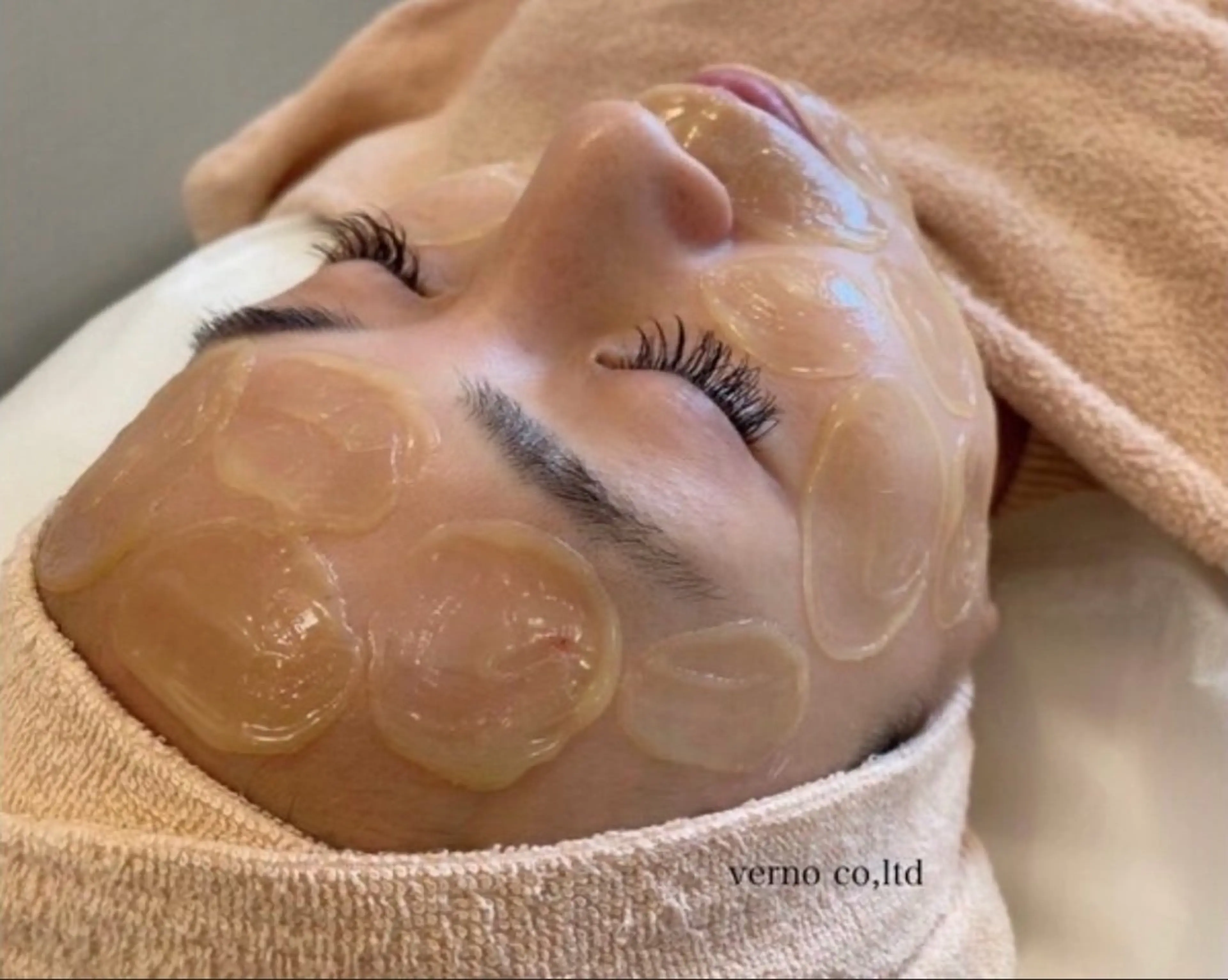 艶肌WAX(フェイシャル)の写真