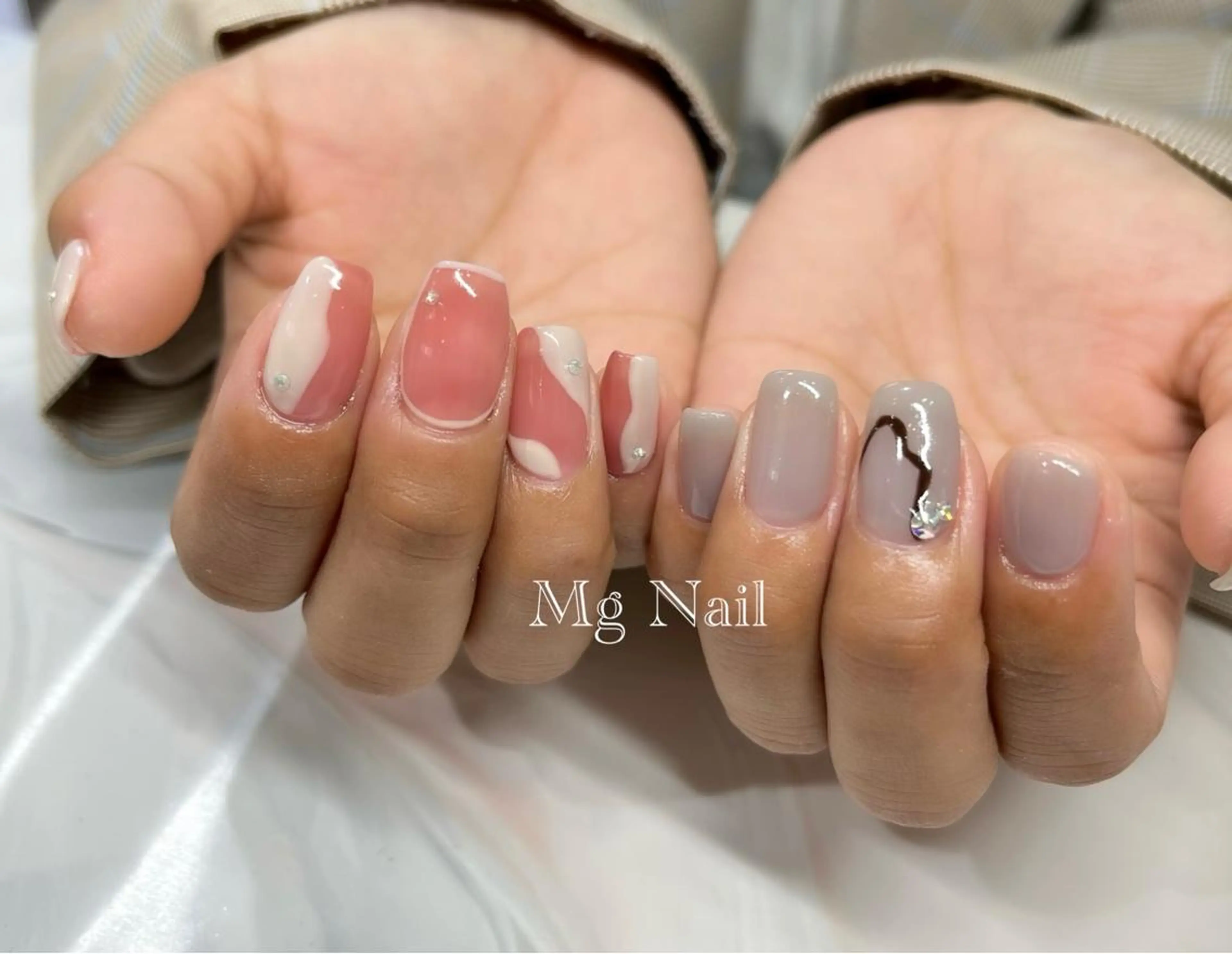 ネイル Mg Nail所属・Mg Nailのネイルデザイン
