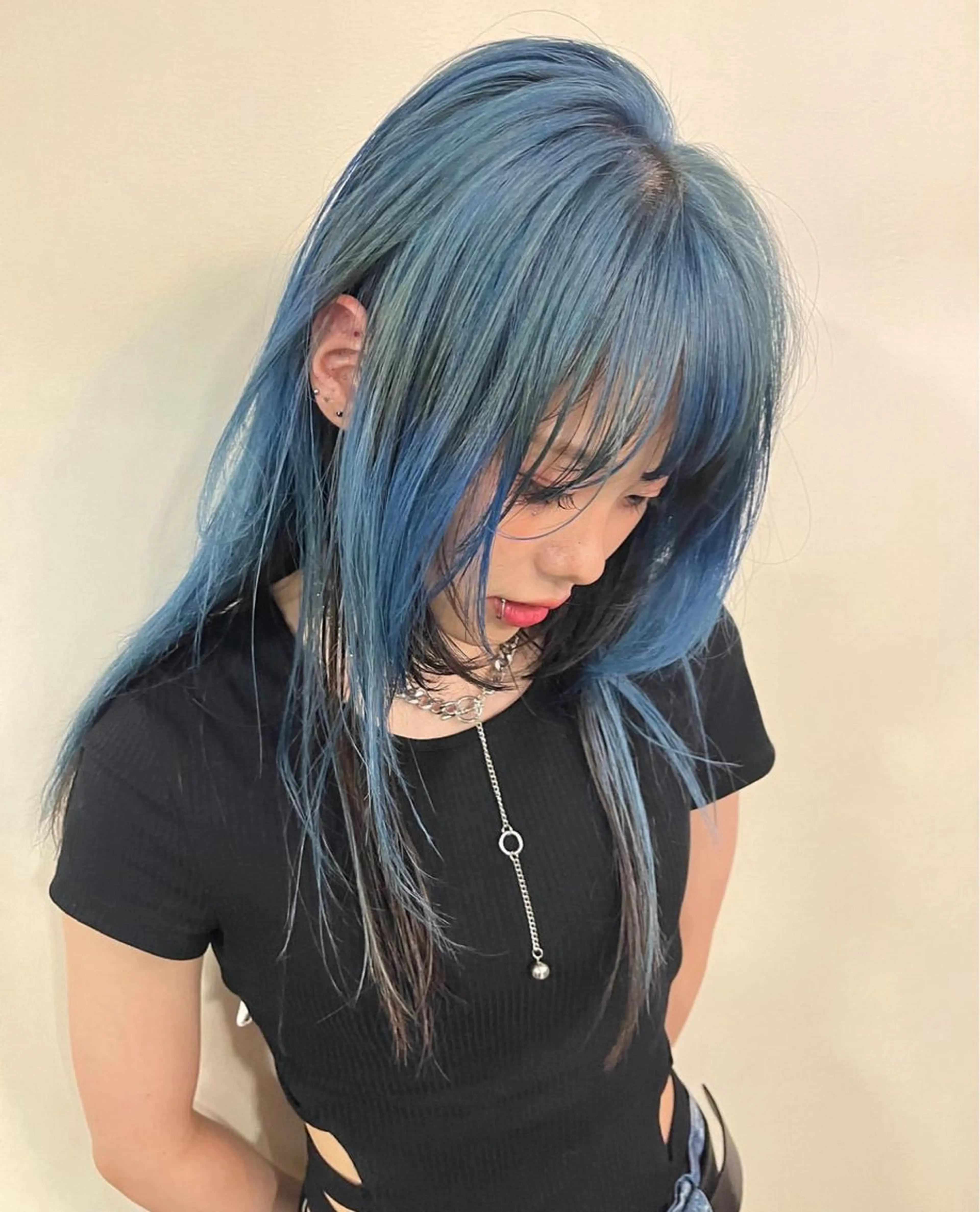 ロング カラー デザインカラー ヘアカラー レイヤーカット/ハイ トーンカラー/きらのヘアスタイル