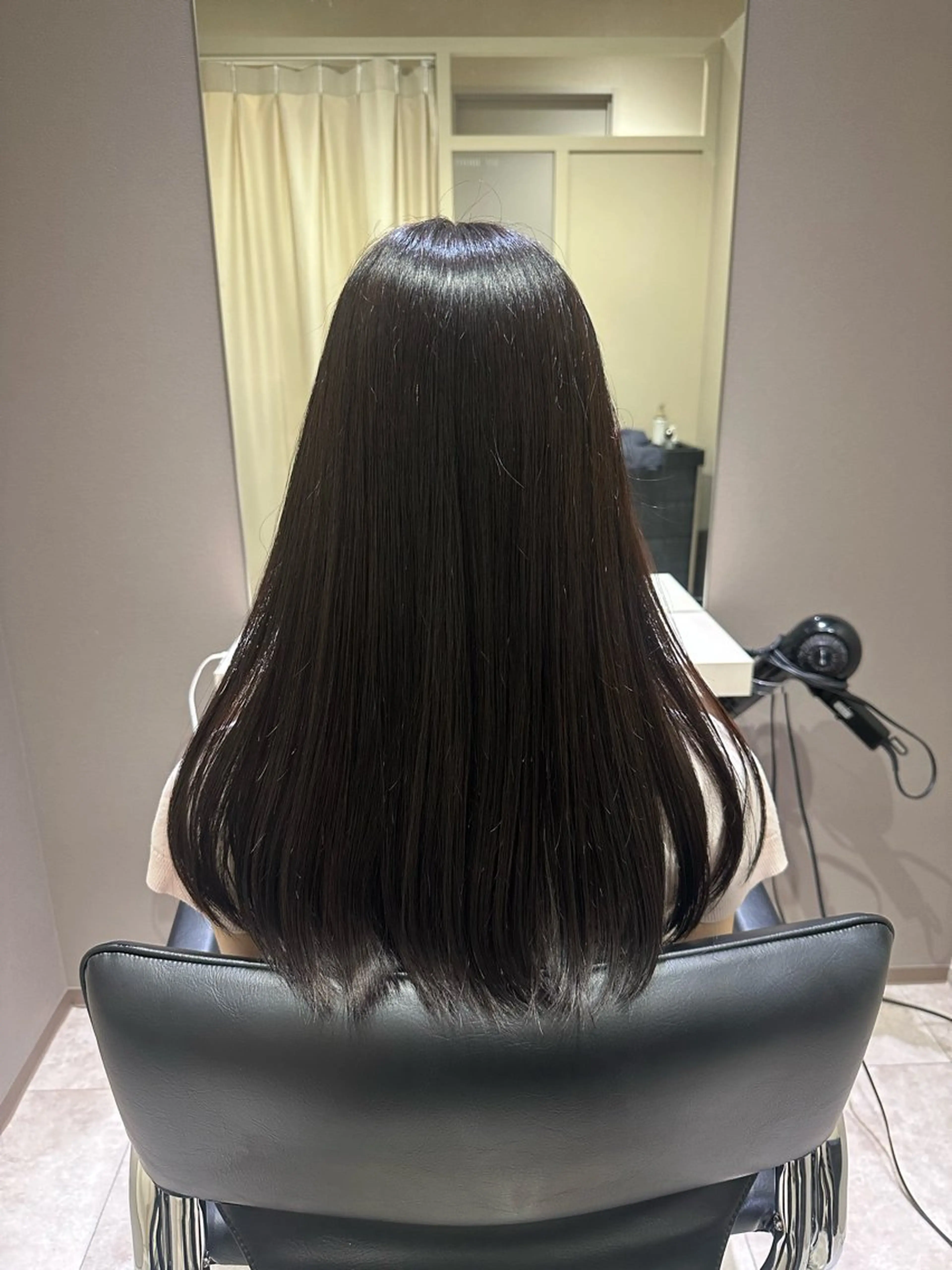 ロング 【完全個室】🖤 madoka🖤のヘアスタイル