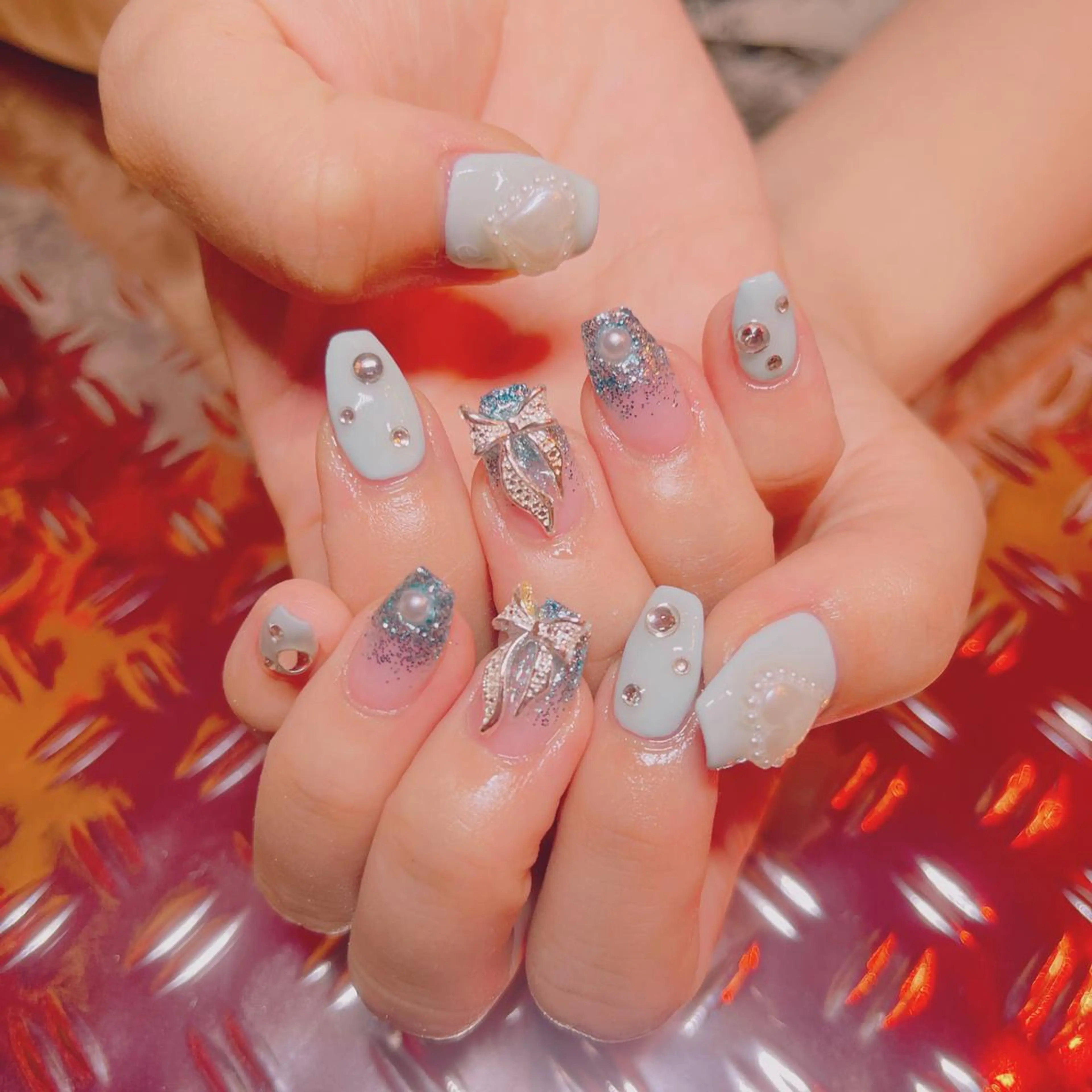 ネイル 持ち込み ハンドネイル 半村 明のネイルデザイン