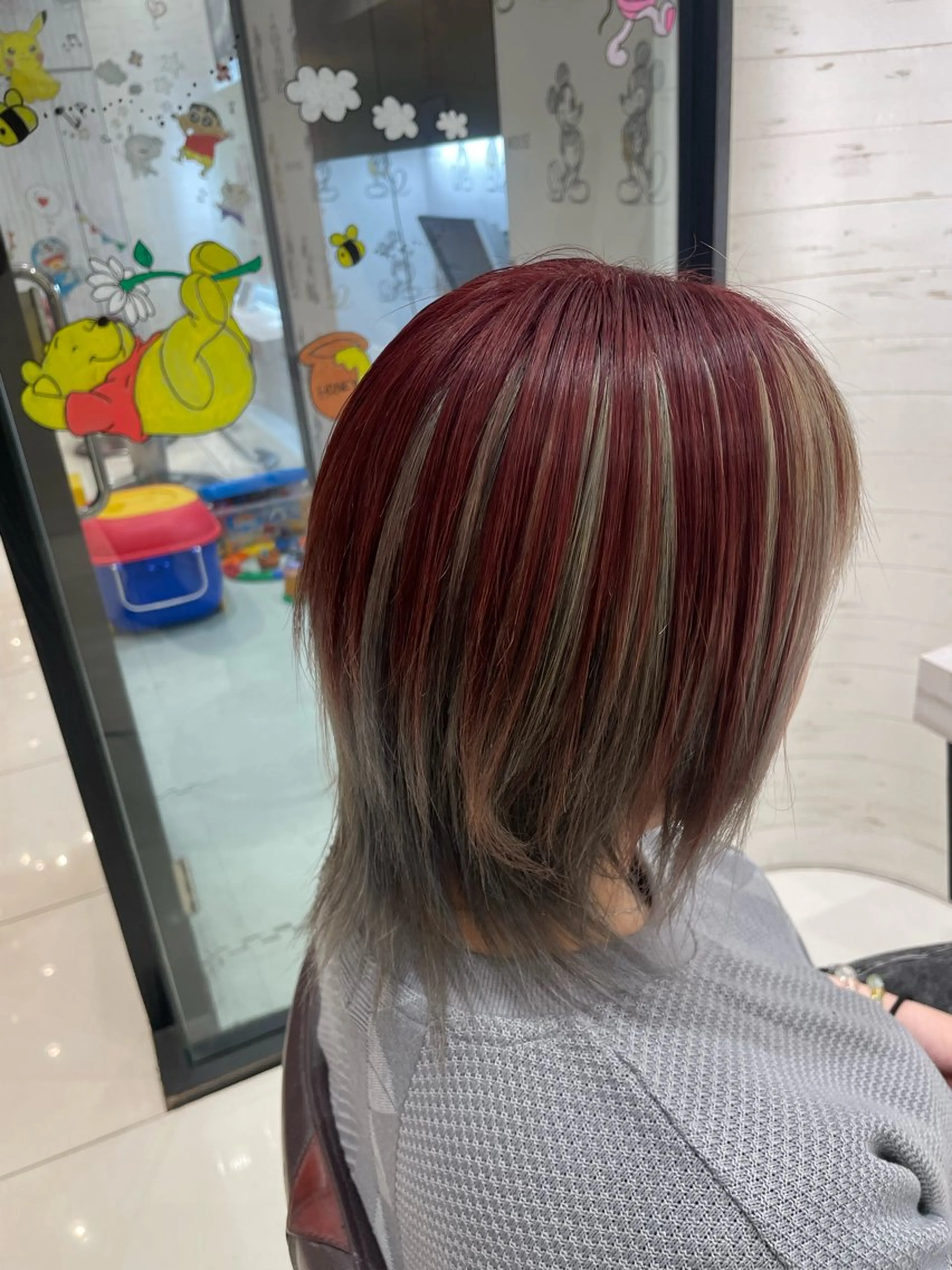 カラー ヘアカラー EARTH 山﨑龍馬のヘアスタイル