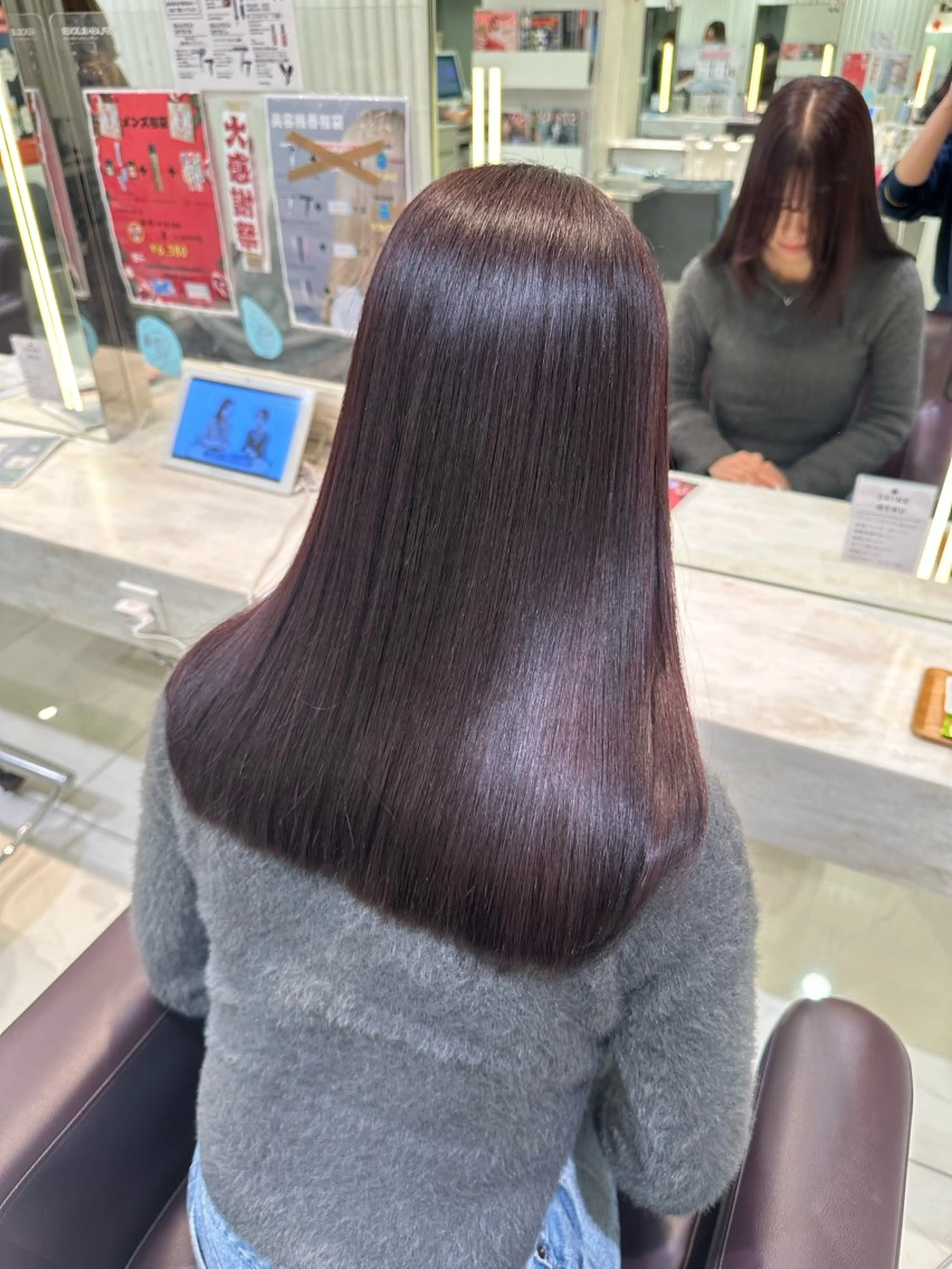 ロング カラー ラベンダーカラー ピンクカラー ピンクラベンダー カット ヘアカラー ハイトーン/艶カラー /透明感カラー/みなのヘアスタイル