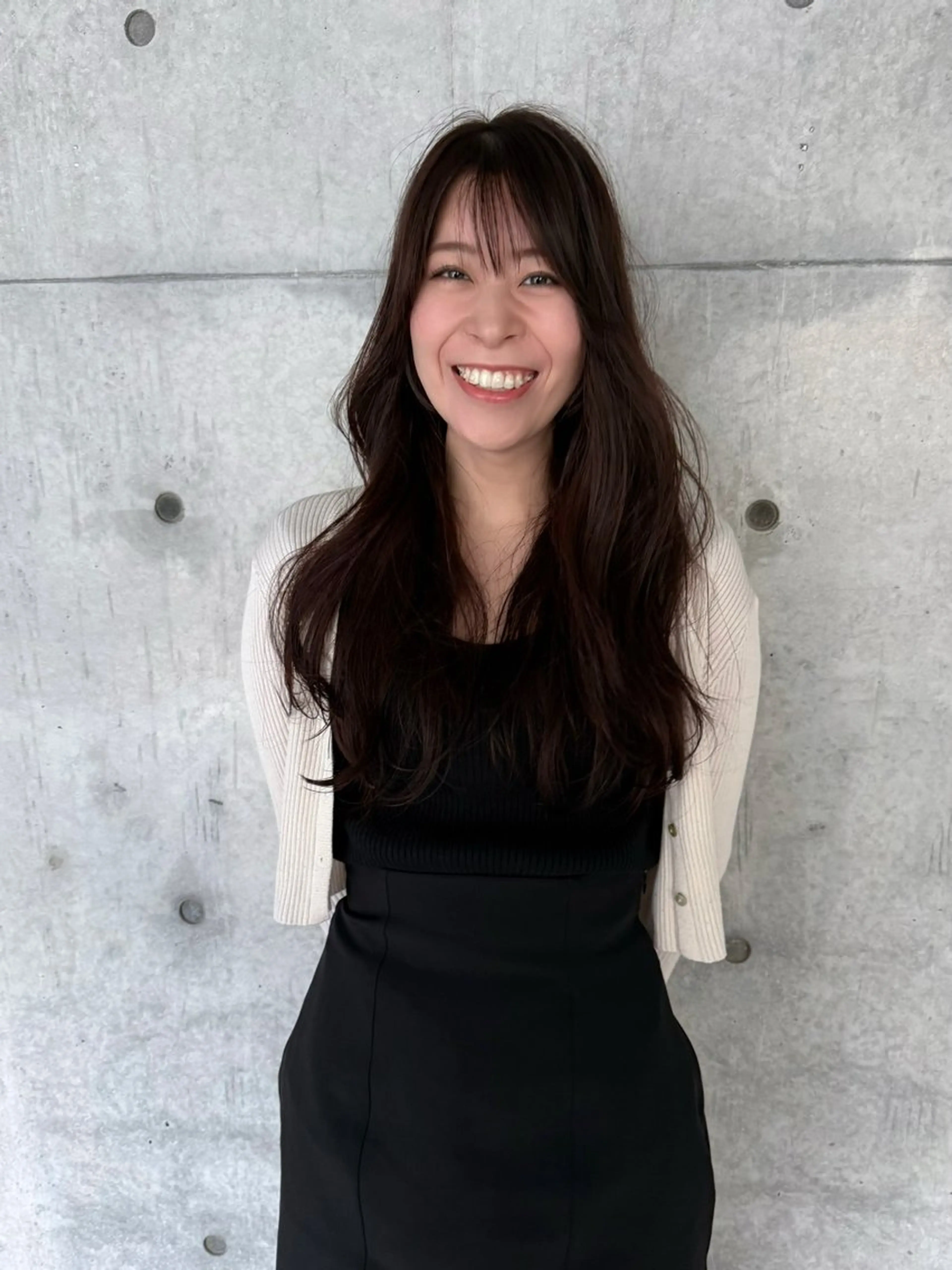 ロング カラー ロングレイヤー アッシュ ベージュカラー ブリーチ 透明感カラー カット ヘアカラー トリートメント 日本一丁寧なカット/ 小林輝🍀︎のヘアスタイル