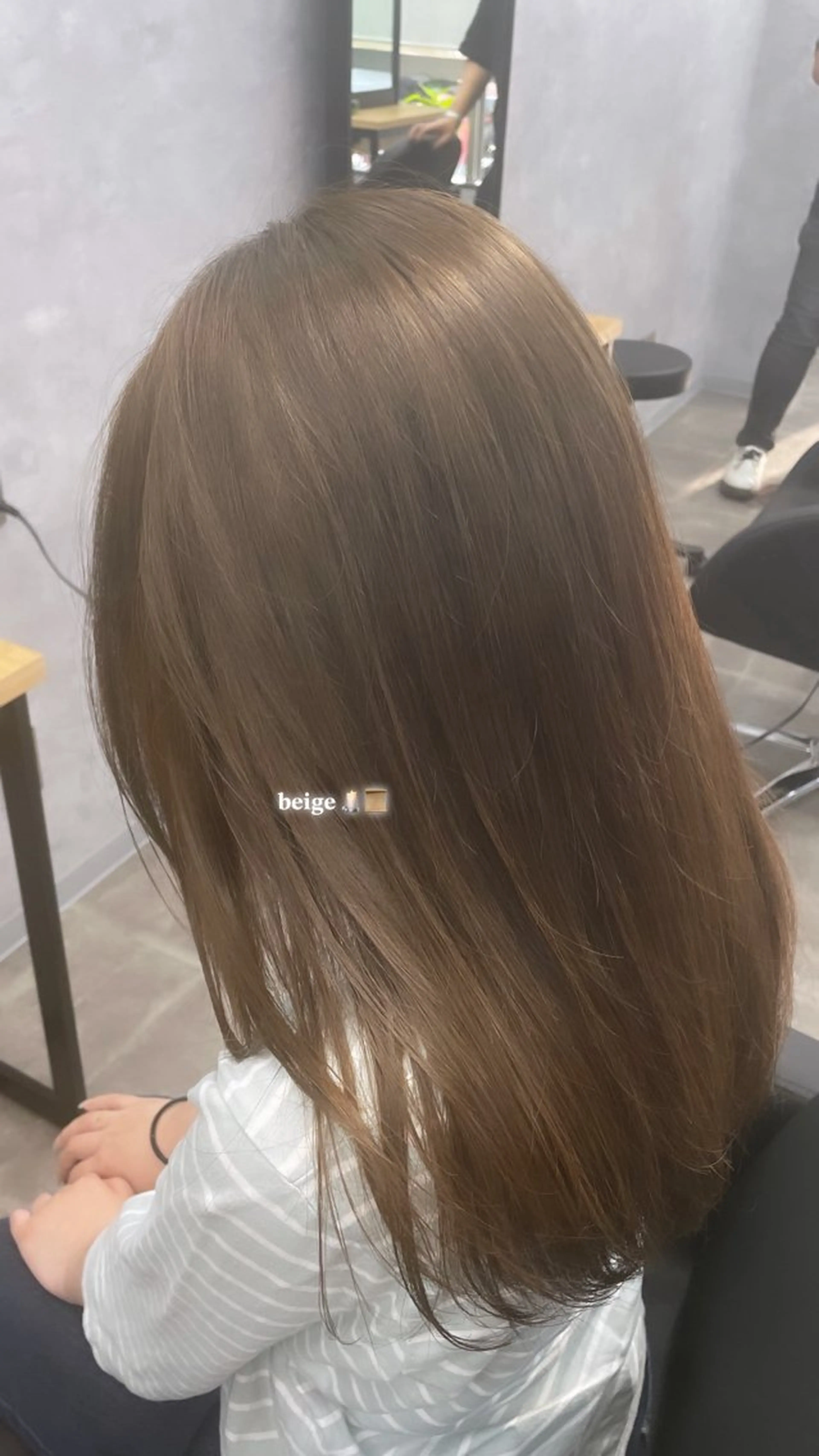 カラー ブリーチ 柔らかい色味に🎀 KIMU🪡🎀のヘアスタイル