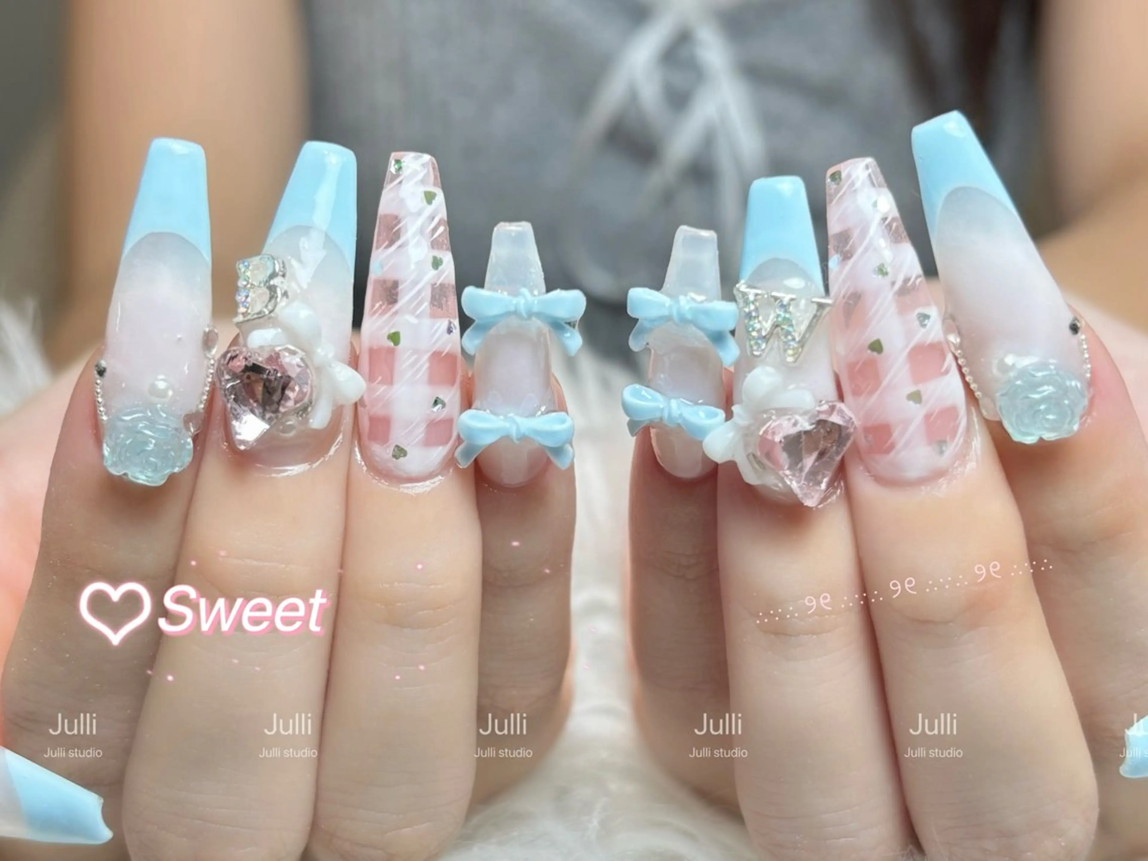 ネイル ボルドー ブラウン チークネイル ドット フットネイル ハンドネイル Julli nail所属・Julli ジュリのネイルデザイン