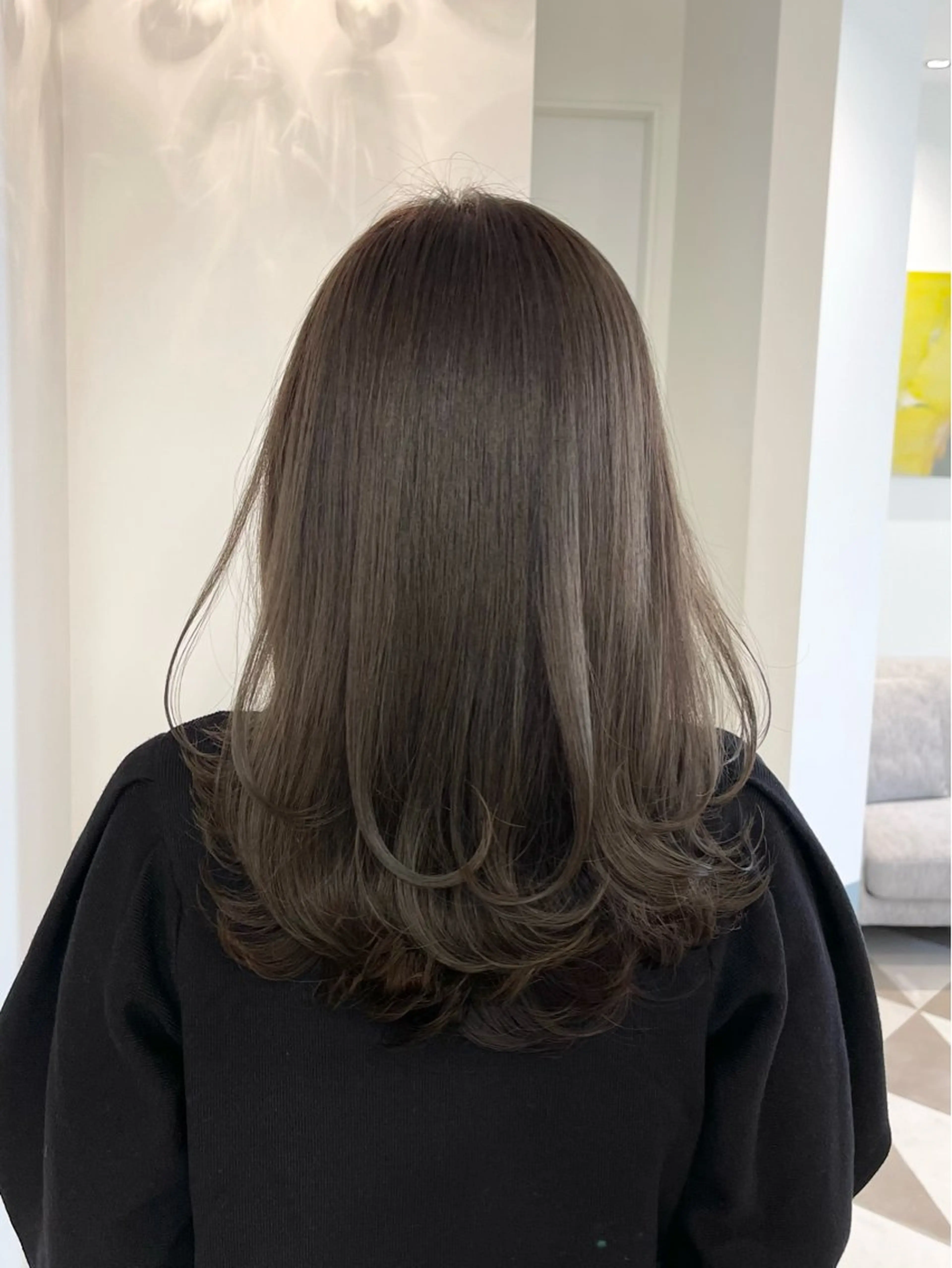 セミロング ヘアカラー トリートメント カット無料｜ 青山 ｜髪質改善のヘアスタイル