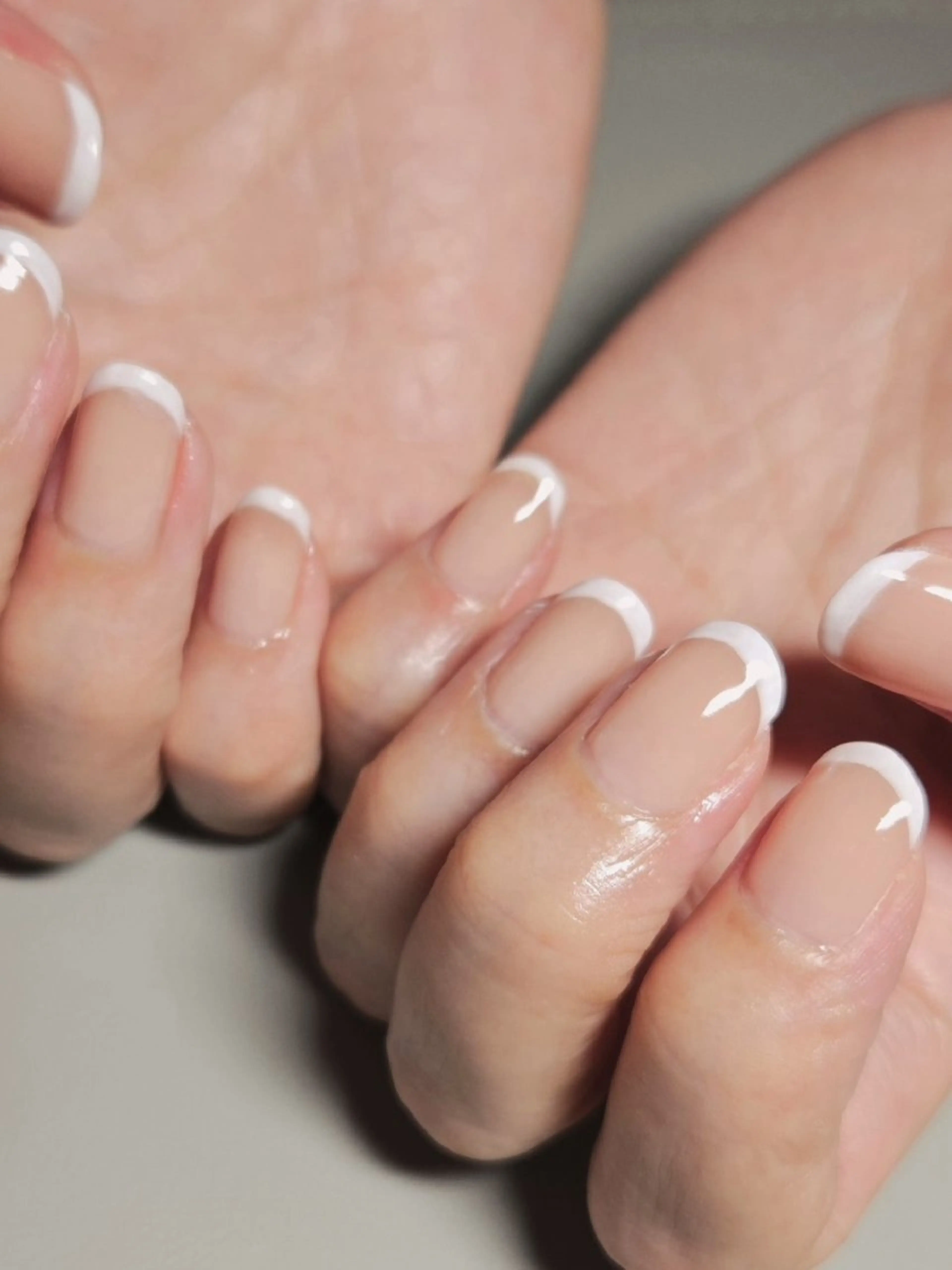 オフあり フレンチ(色指定)(ベース:クリア フレンチ:ホワイト)の写真