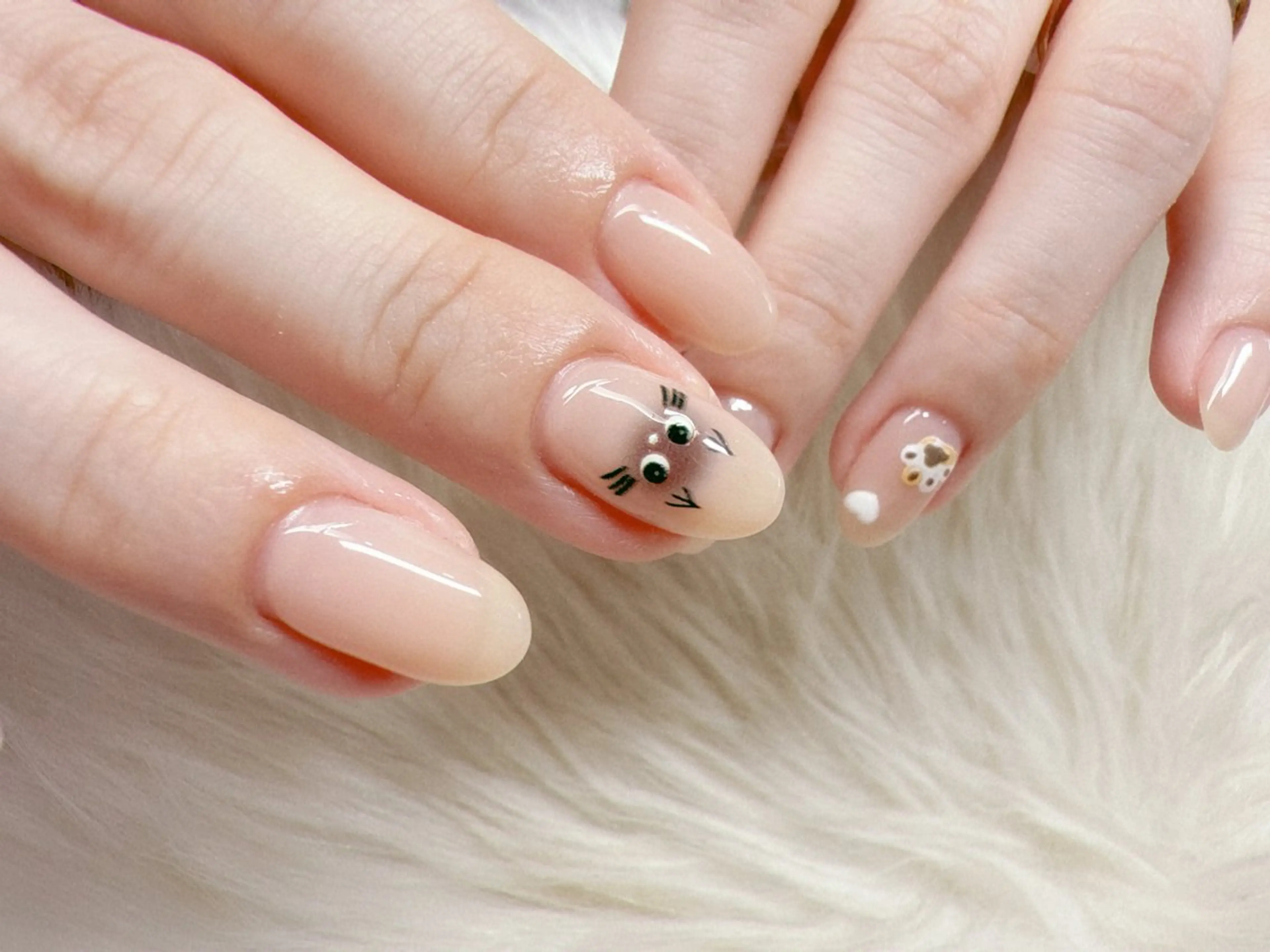 ネイル Amoureuse Satomiのネイルデザイン