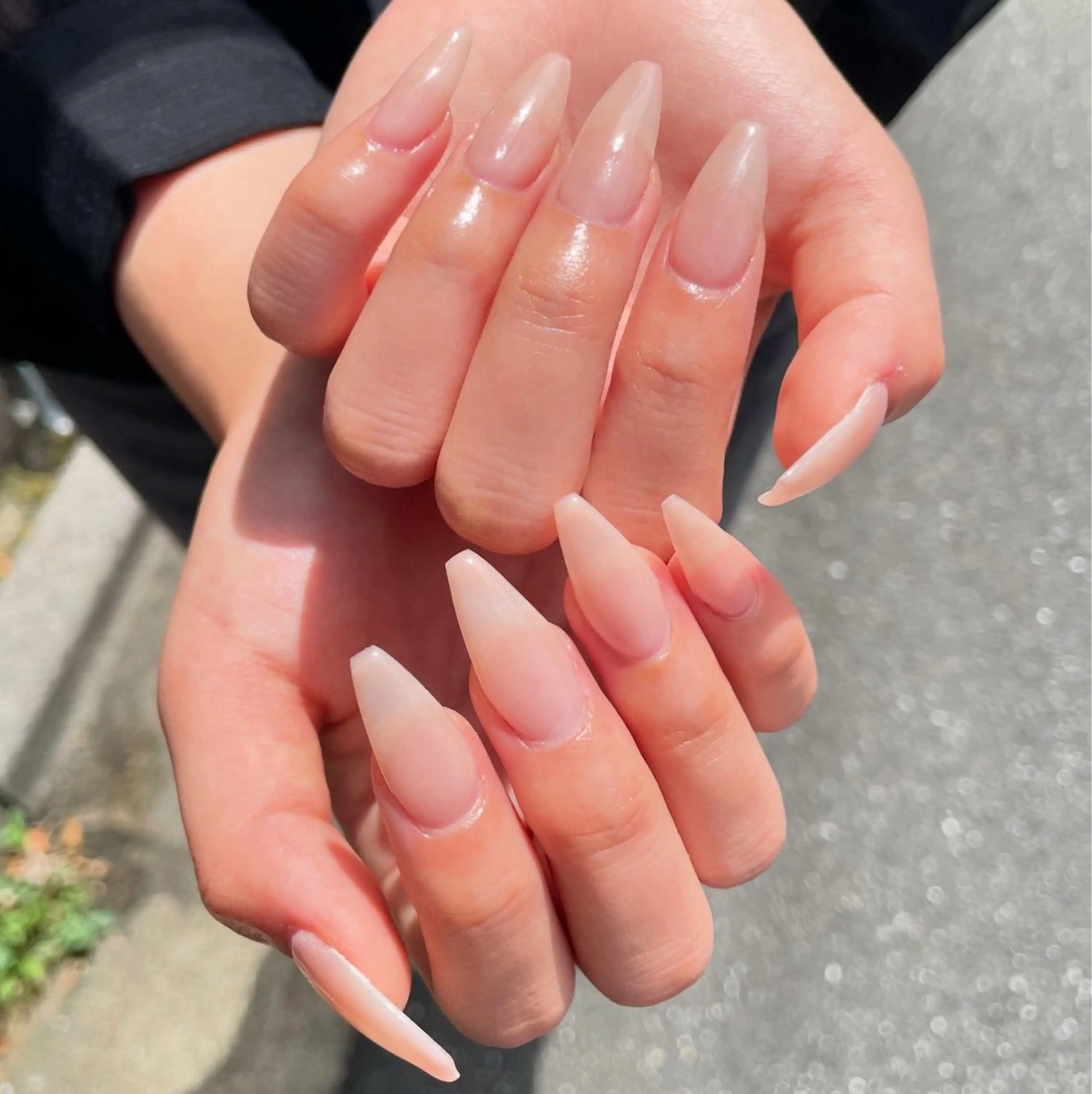 ネイル オフィスネイル ワンカラーネイル ピンク ピンクベージュ シンプルネイル ハンドネイル ハンドケア 🎀NAIL🎀 AI🪄︎︎◝✩のネイルデザイン