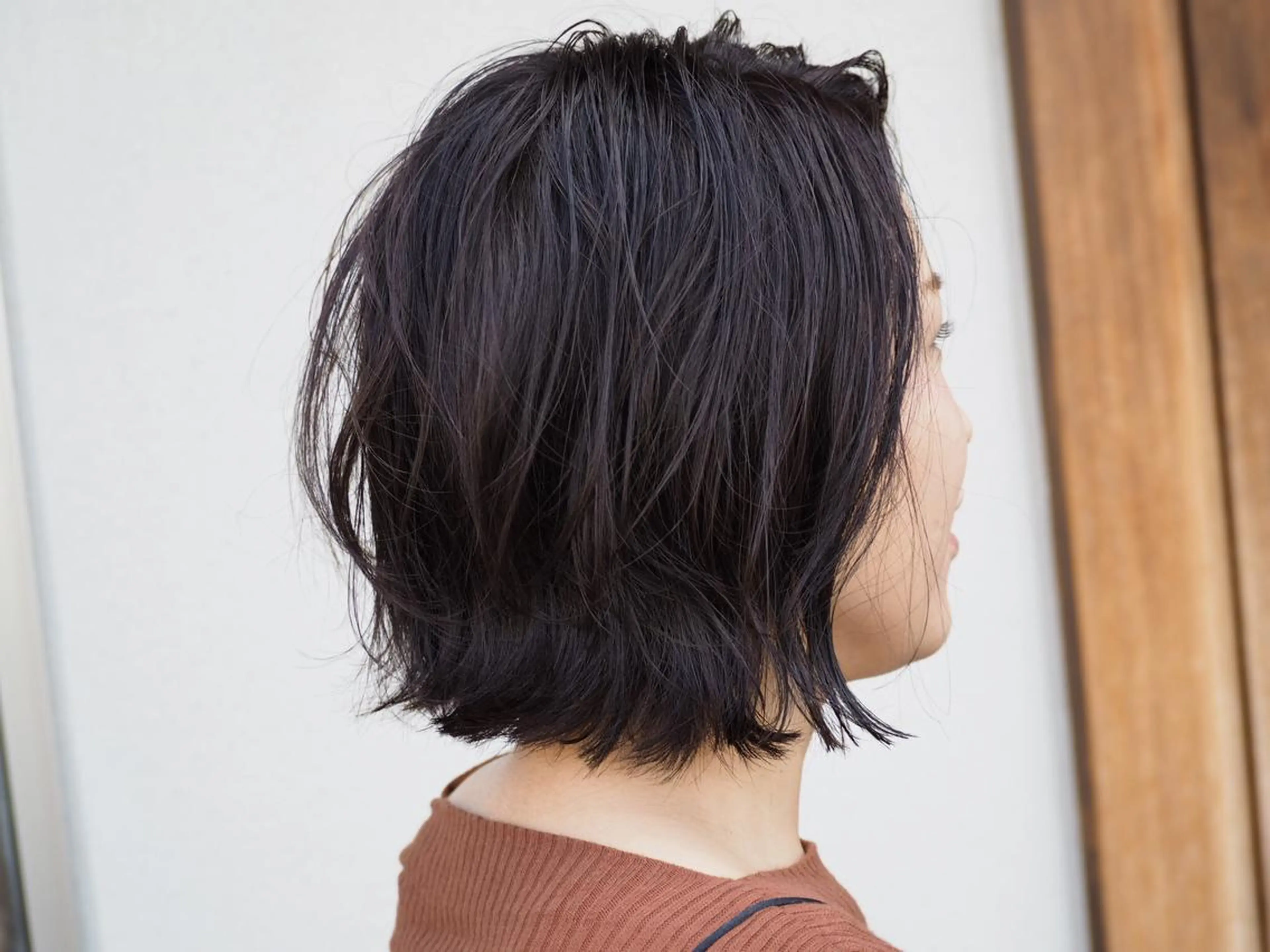 ミディアム カラー ヘアアレンジ ボブレイヤー ダークグレー ダークグレージュ グレージュ ボブ holm hair所属・酒井 透のヘアスタイル