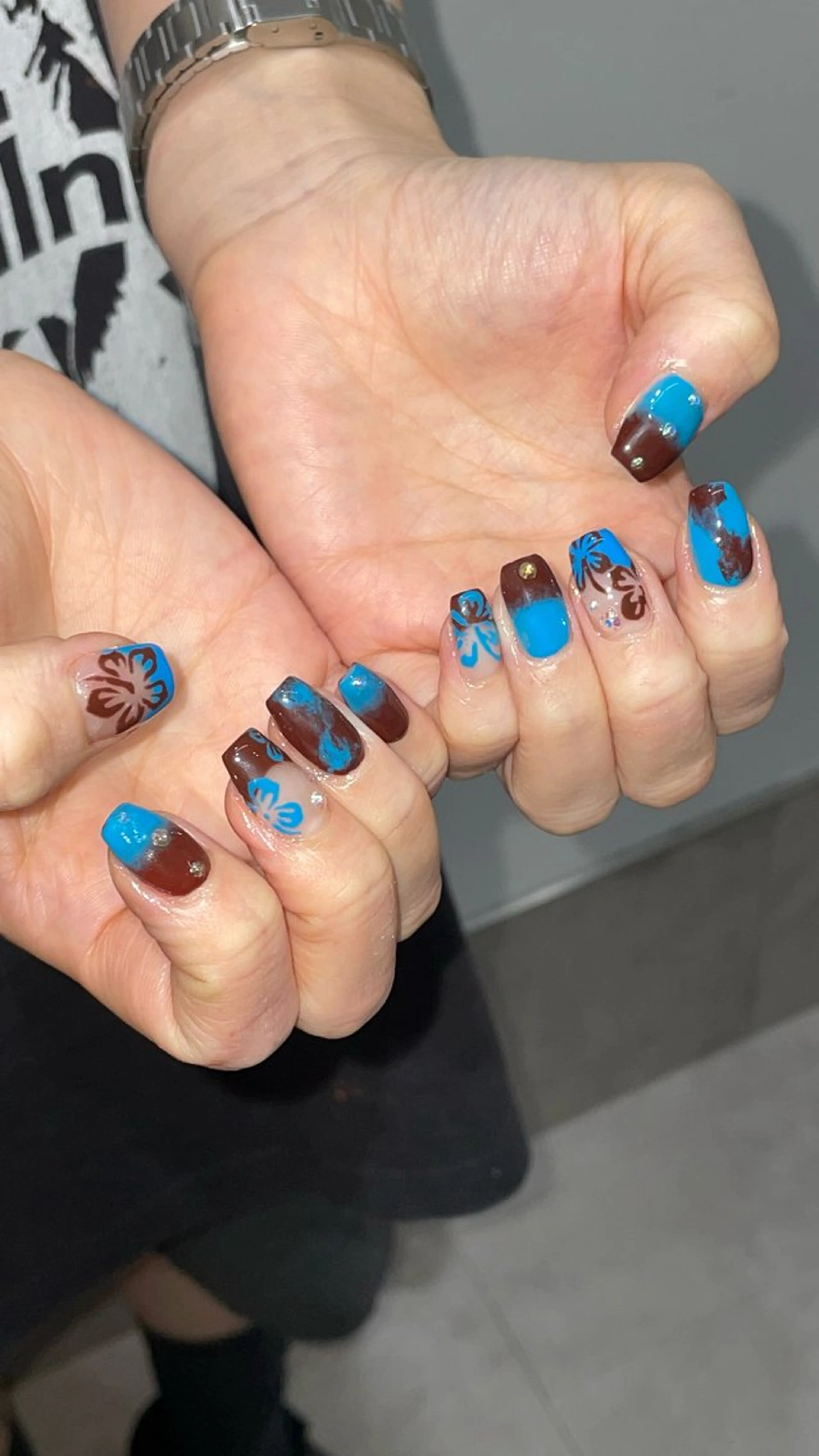 ネイル ラメ(グリッター) RICO NAIL所属・RICO Nail パーツつけ放題🌈のネイルデザイン