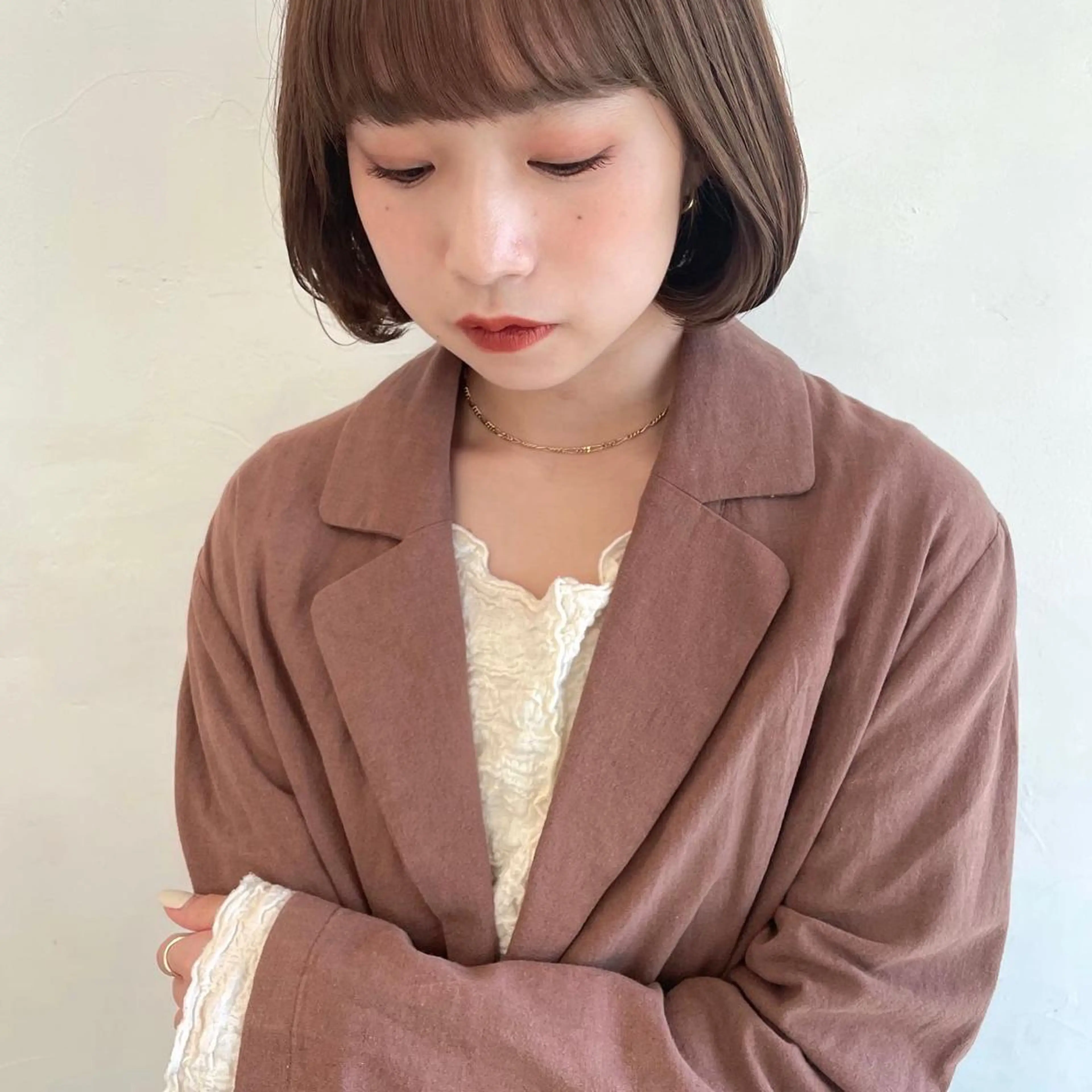 ショート カラー ベージュカラー カット ヘアカラー OAK 学芸大学所属・秋葉萌　透明感カラー /レイヤー/ボブ♡のヘアスタイル