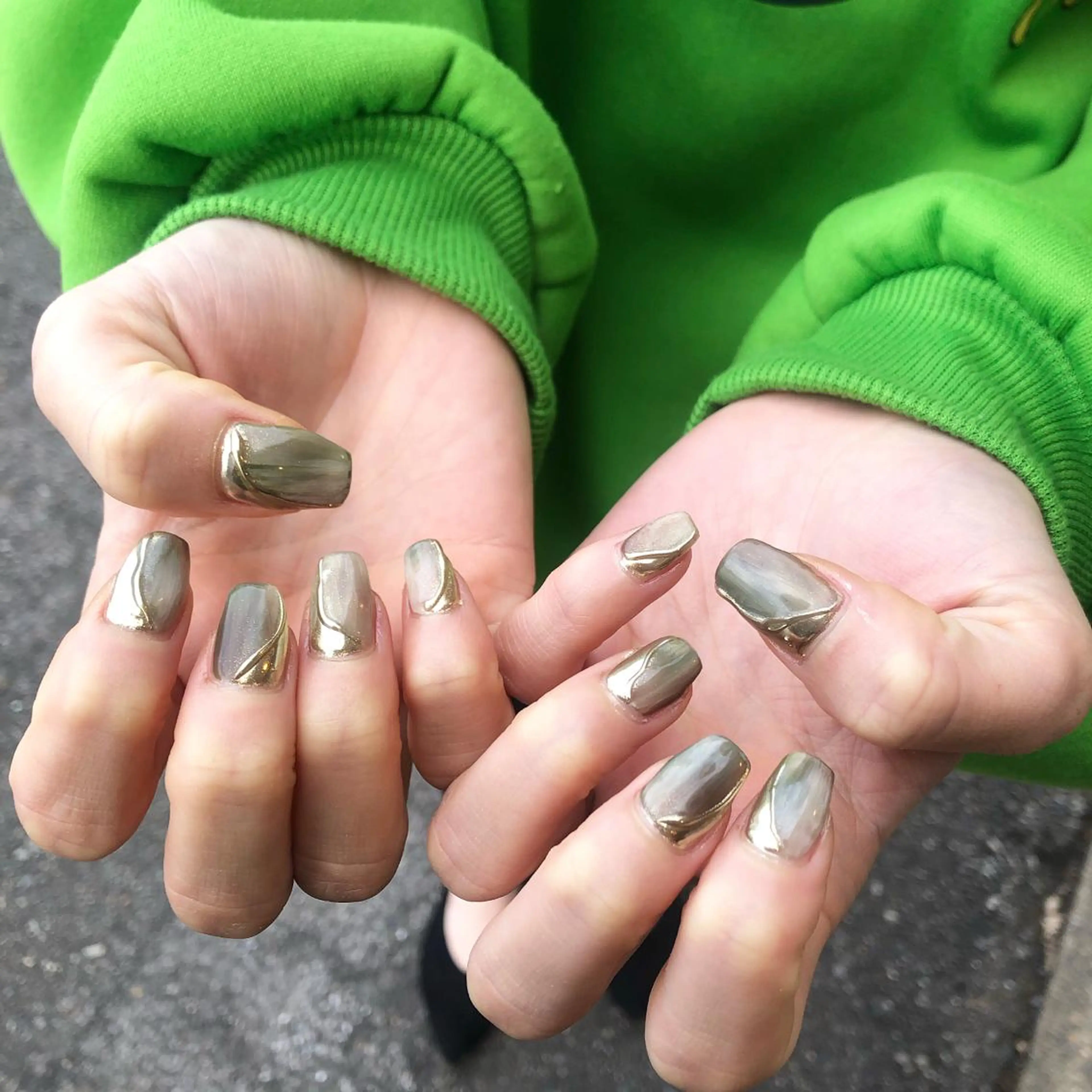 ネイル nailstudio ′ecole所属・nailstudio ′ecoleのネイルデザイン
