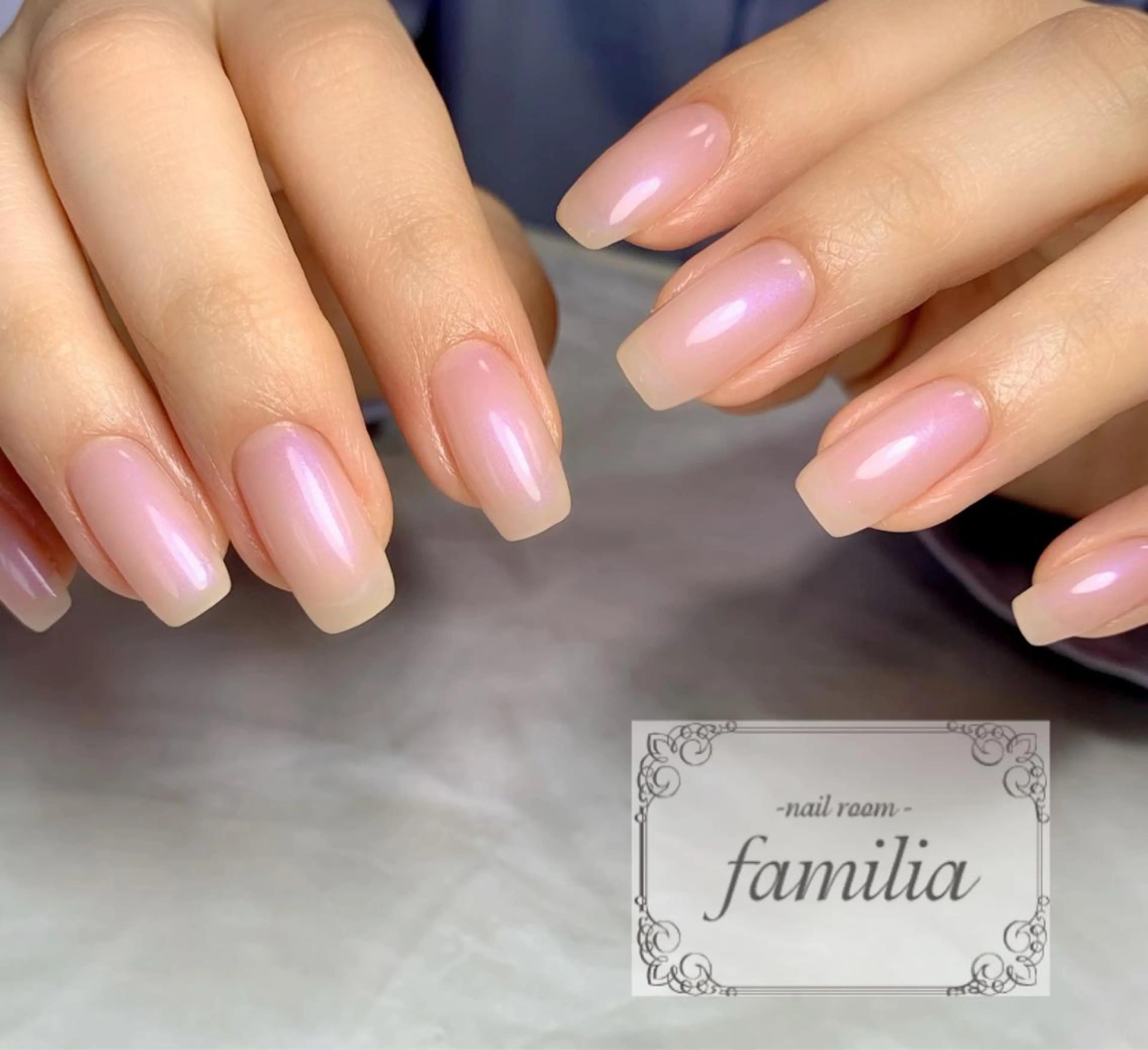 ネイル ハンドネイル -nailroom- familiaのネイルデザイン