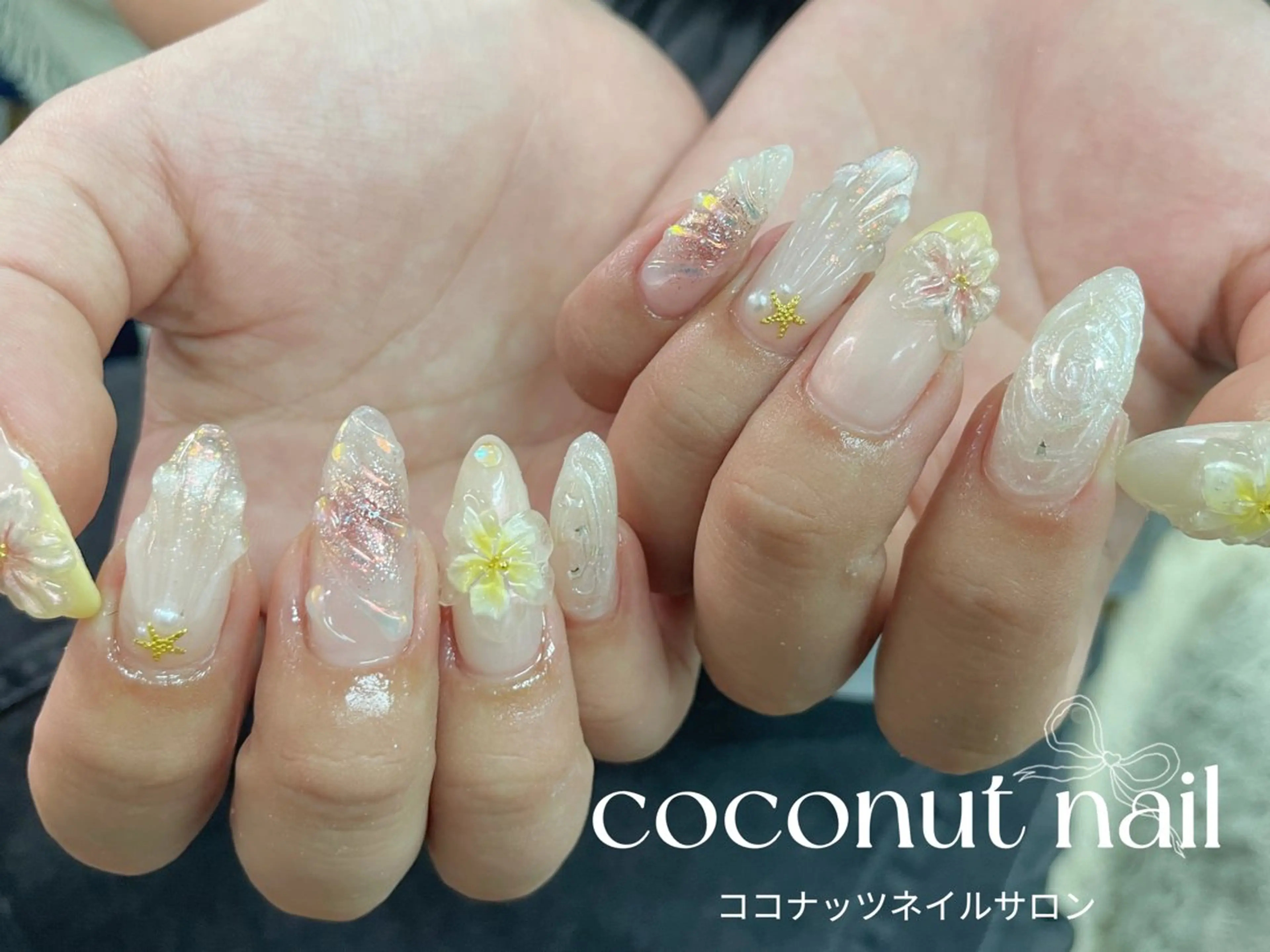 ネイル べっ甲ネイル フレンチネイル キラキラネイル マグネットネイル 大理石ネイル(マーブル) ハンドネイル 神田 ココナッツのネイルデザイン