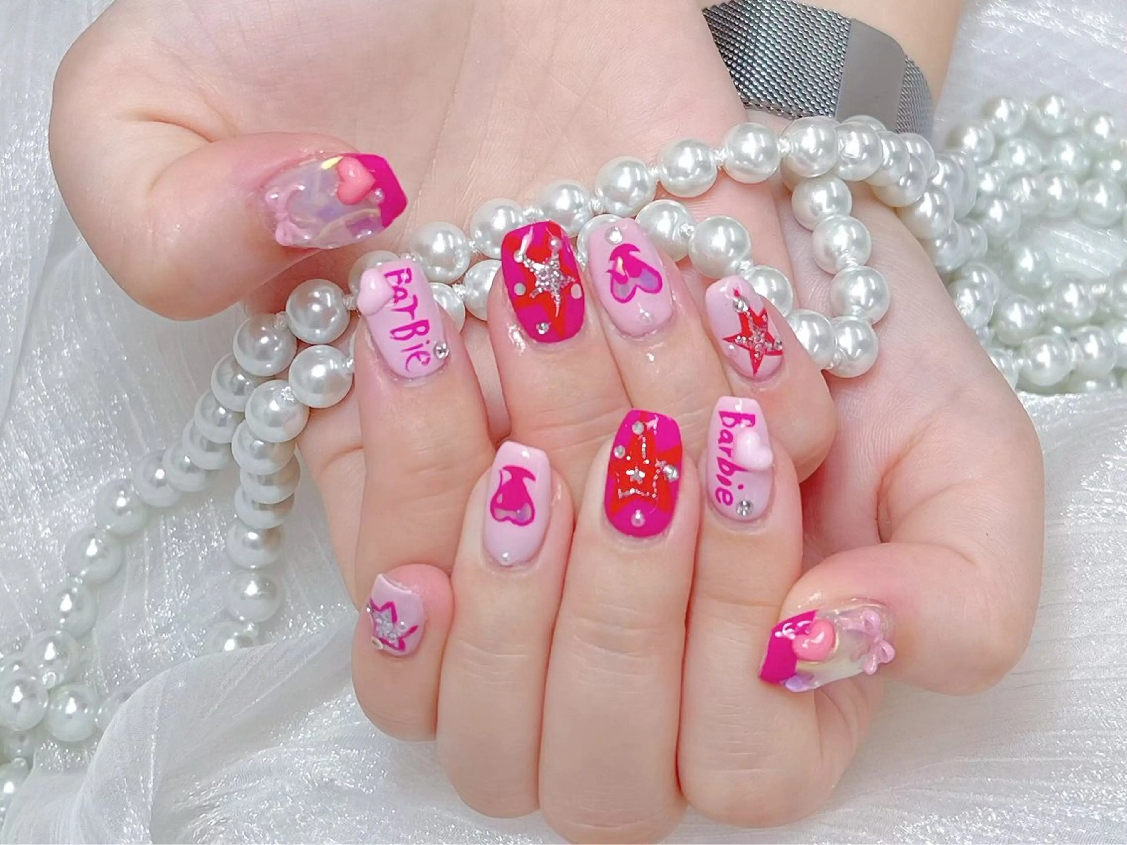 ロング 韓国風ヘア ハンドネイル NOA NAILのネイルデザイン