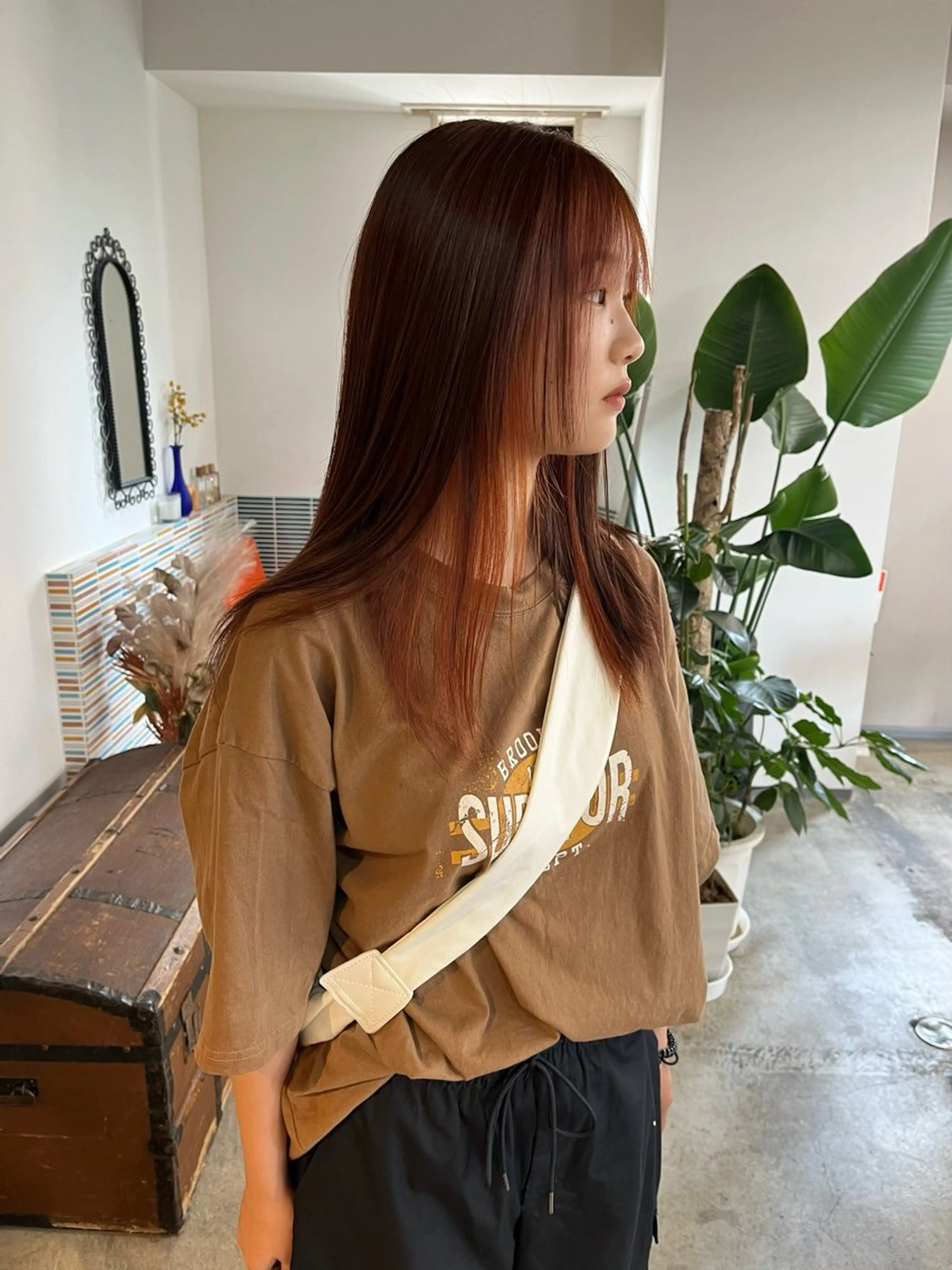 セミロング カラー ブリーチ オレンジ レイヤーカット カット ヘアカラー トリートメント 🩷ハイトーン透明感 レイヤー🩷ユリカのヘアスタイル