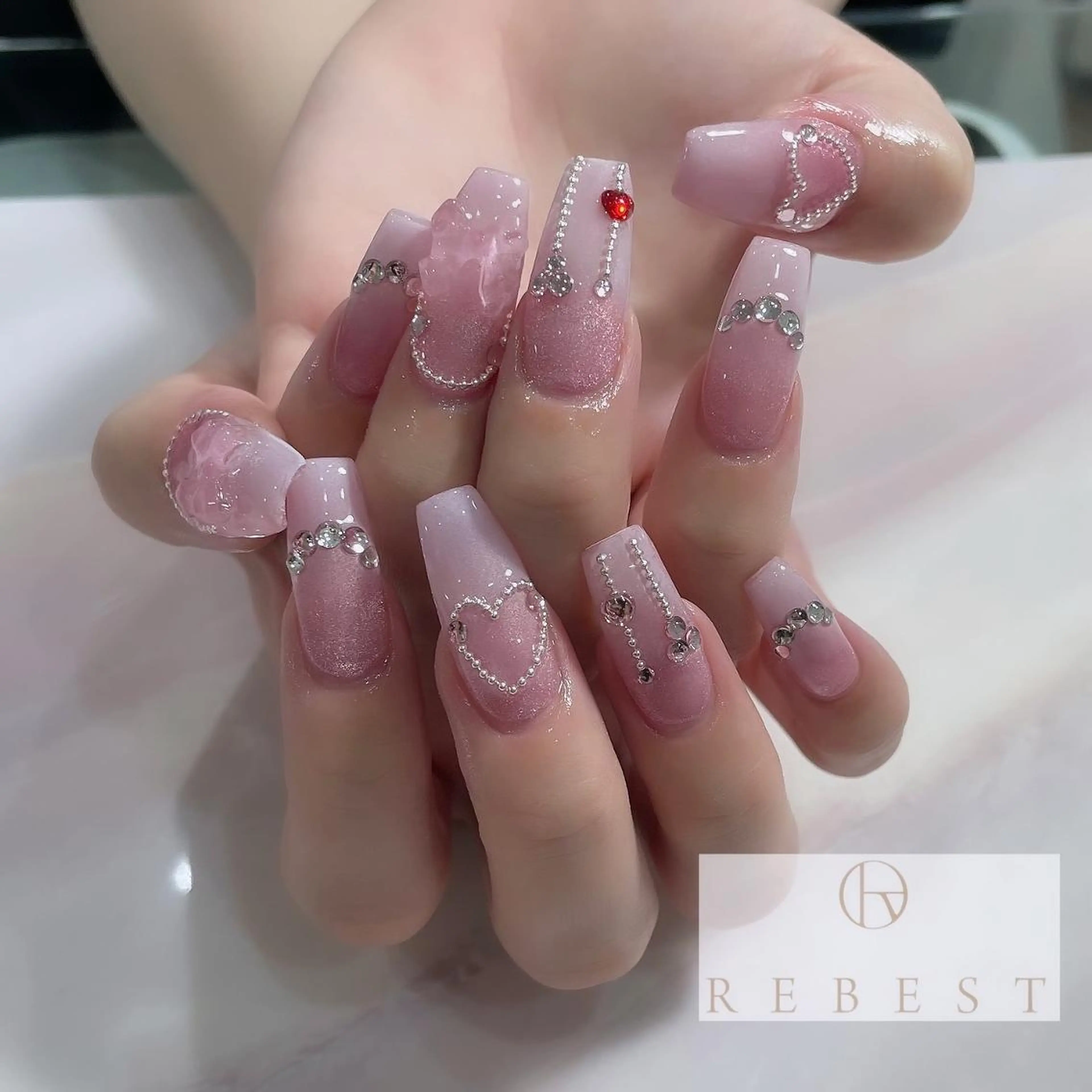 ネイル リーベスト ネイル💅のネイルデザイン