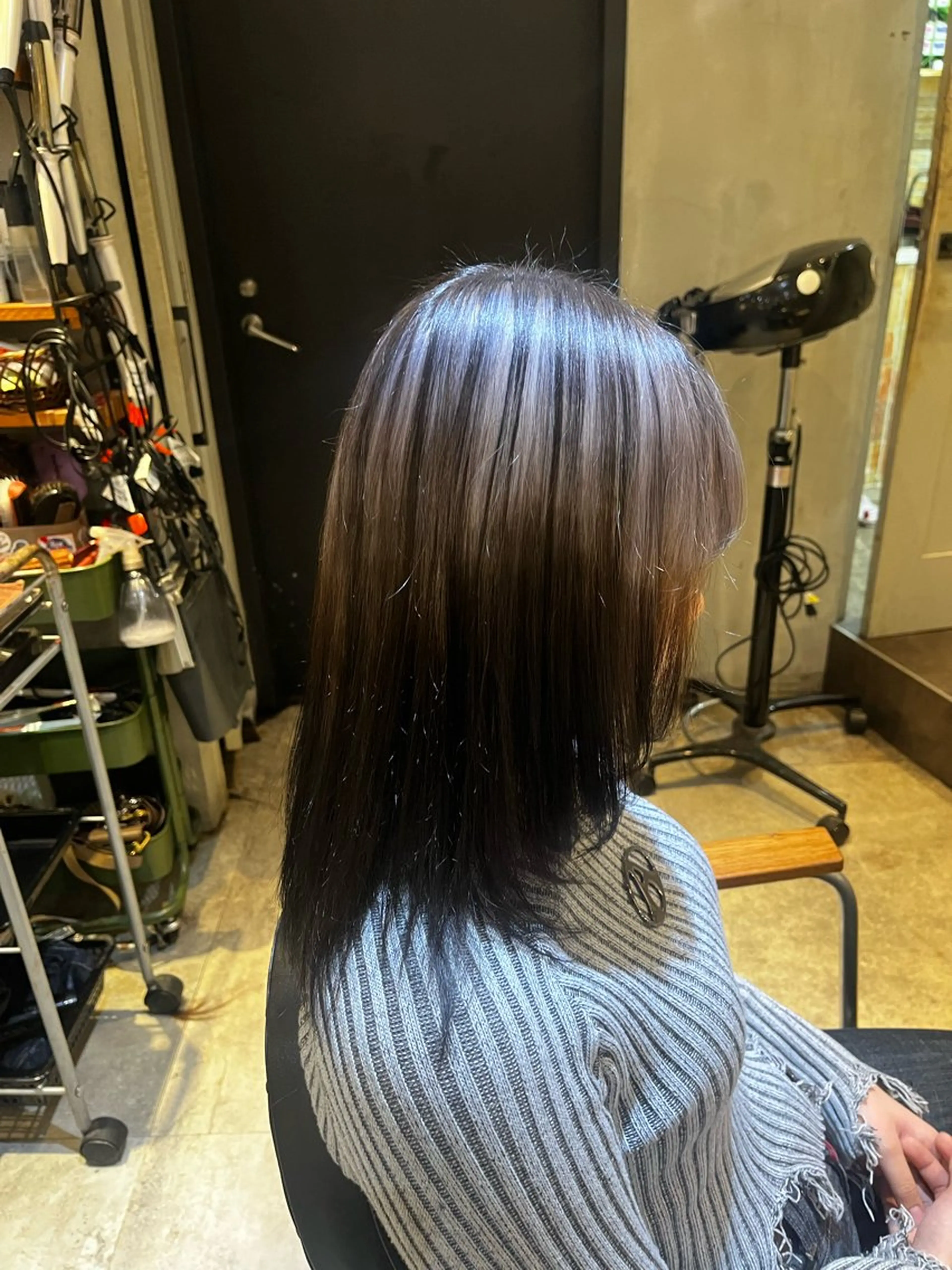 ロング カラー ベージュカラー ブリーチ ケアブリーチ 透明感カラー デザインカラー カット ヘアカラー トリートメント ラフィスヘアードープ所属・👑髪質改善Wカラー /グレージュ/アユカのヘアスタイル