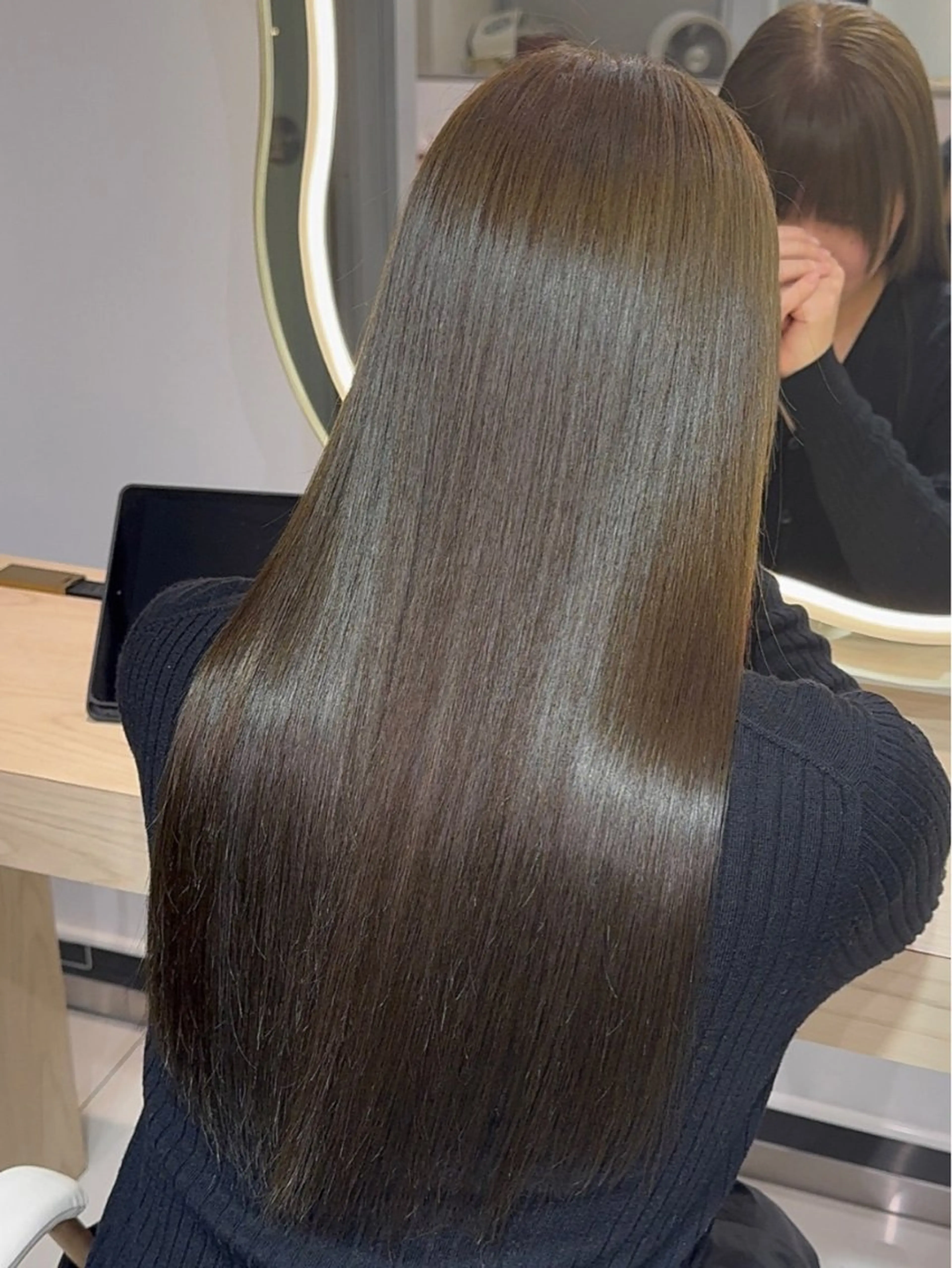 ロング カラー パーマ カット 縮毛矯正 トリートメント レイヤーカット/ 縮毛矯正/西野和裕のヘアスタイル