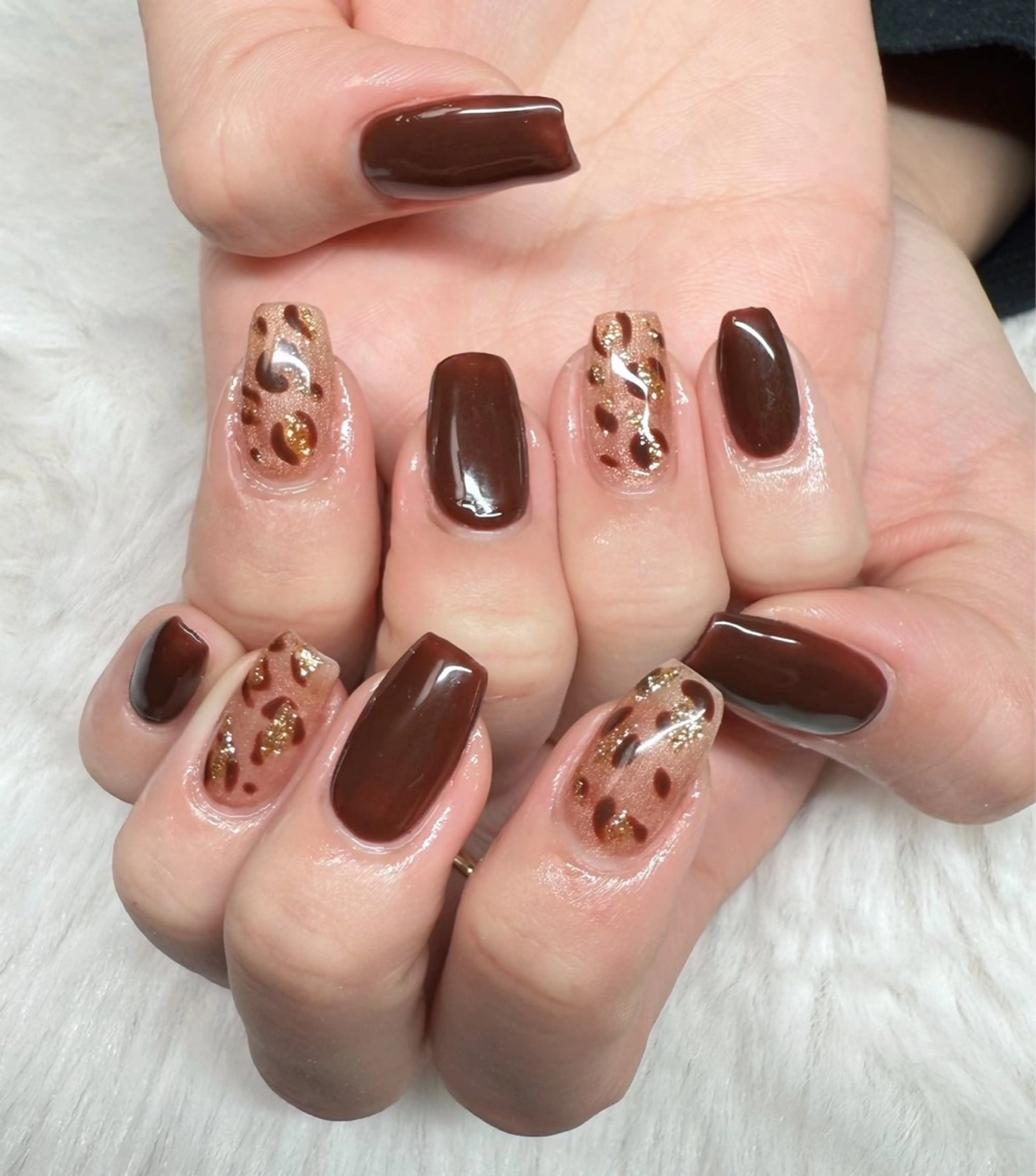 ネイル マグネットネイル オフィスネイル ワンカラーネイル シンプルネイル ハンドネイル ハンドケア リン リンのネイルデザイン