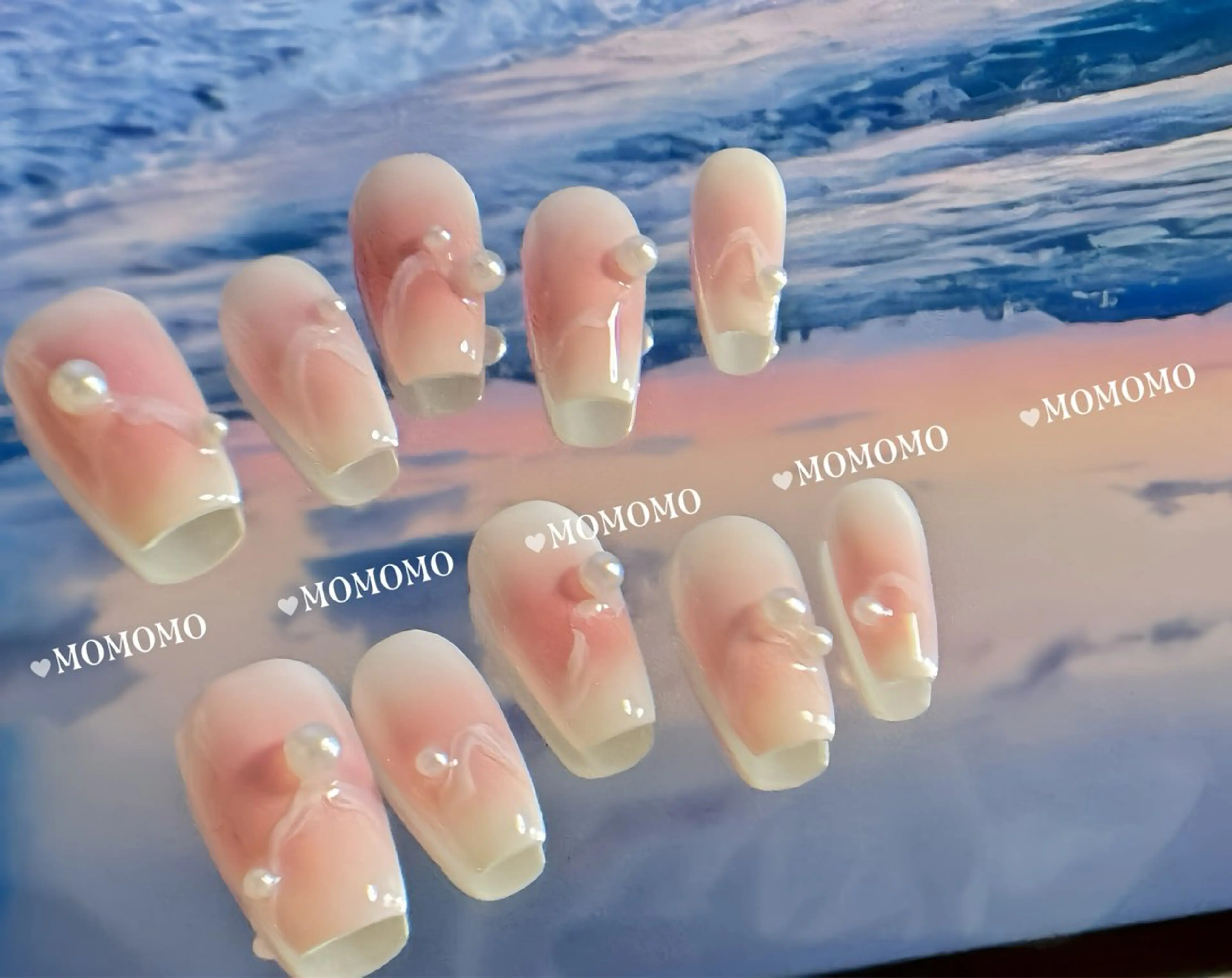 ネイル ハンドネイル MOMO nail所属・NIITSU 川崎のネイルデザイン