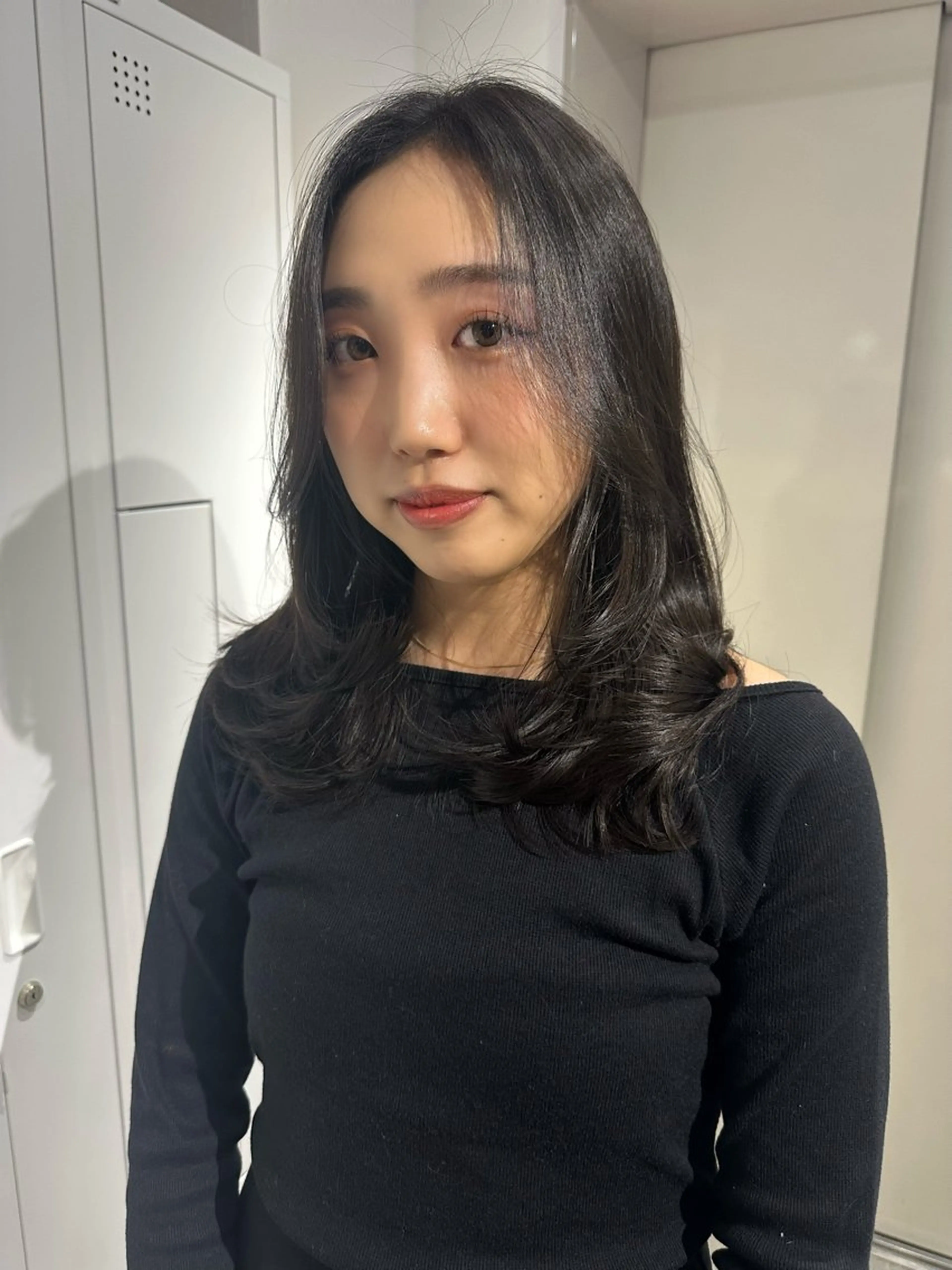 ミディアム カラー カット ヘアカラー トリートメント 海外風 レイヤー 💠MIKUのヘアスタイル