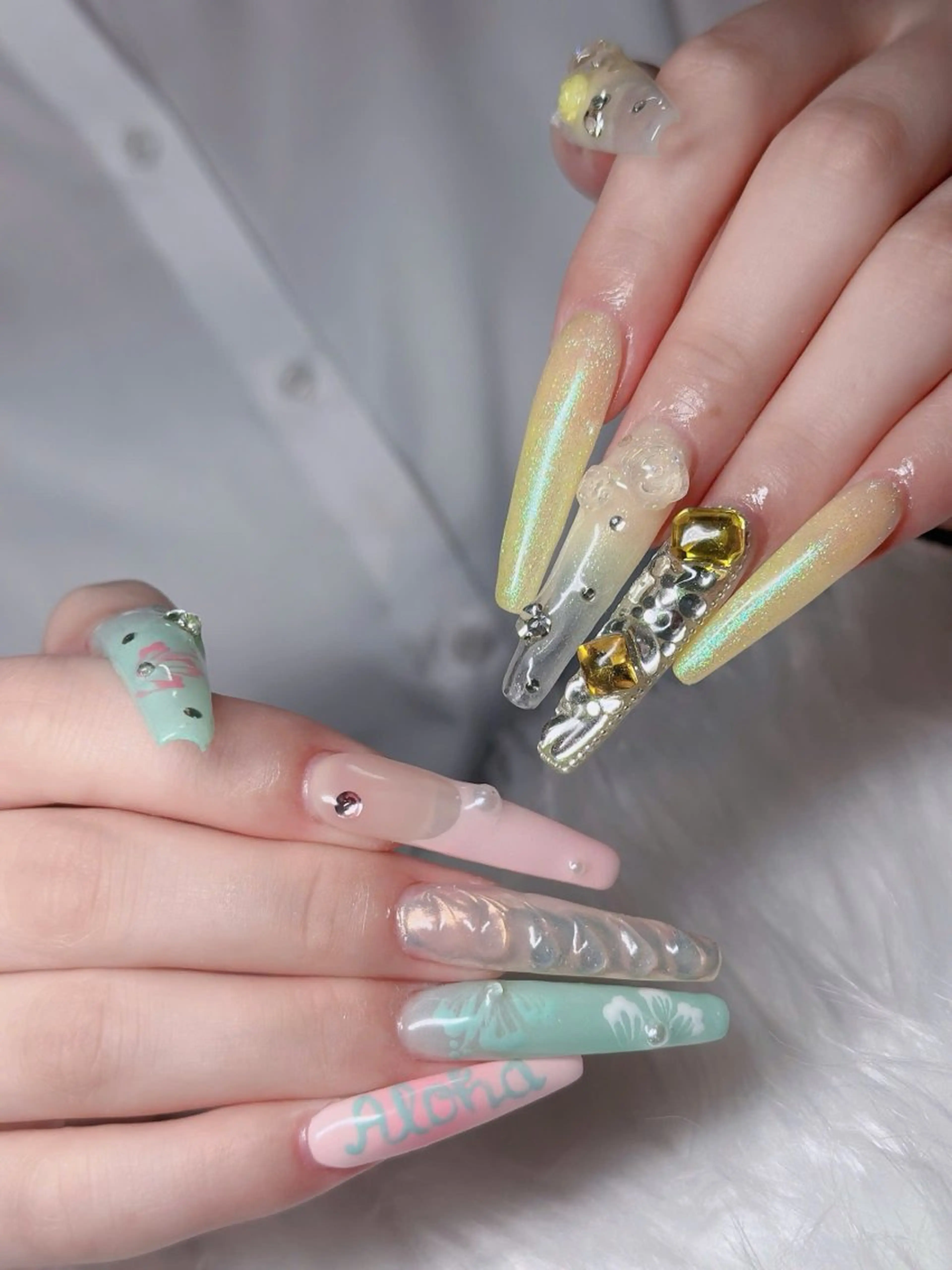 ネイル フレンチネイル ジェルネイル ガラスフレンチ ハロウィン ハート H.baby nail所属・H.baby Nail Salonのネイルデザイン