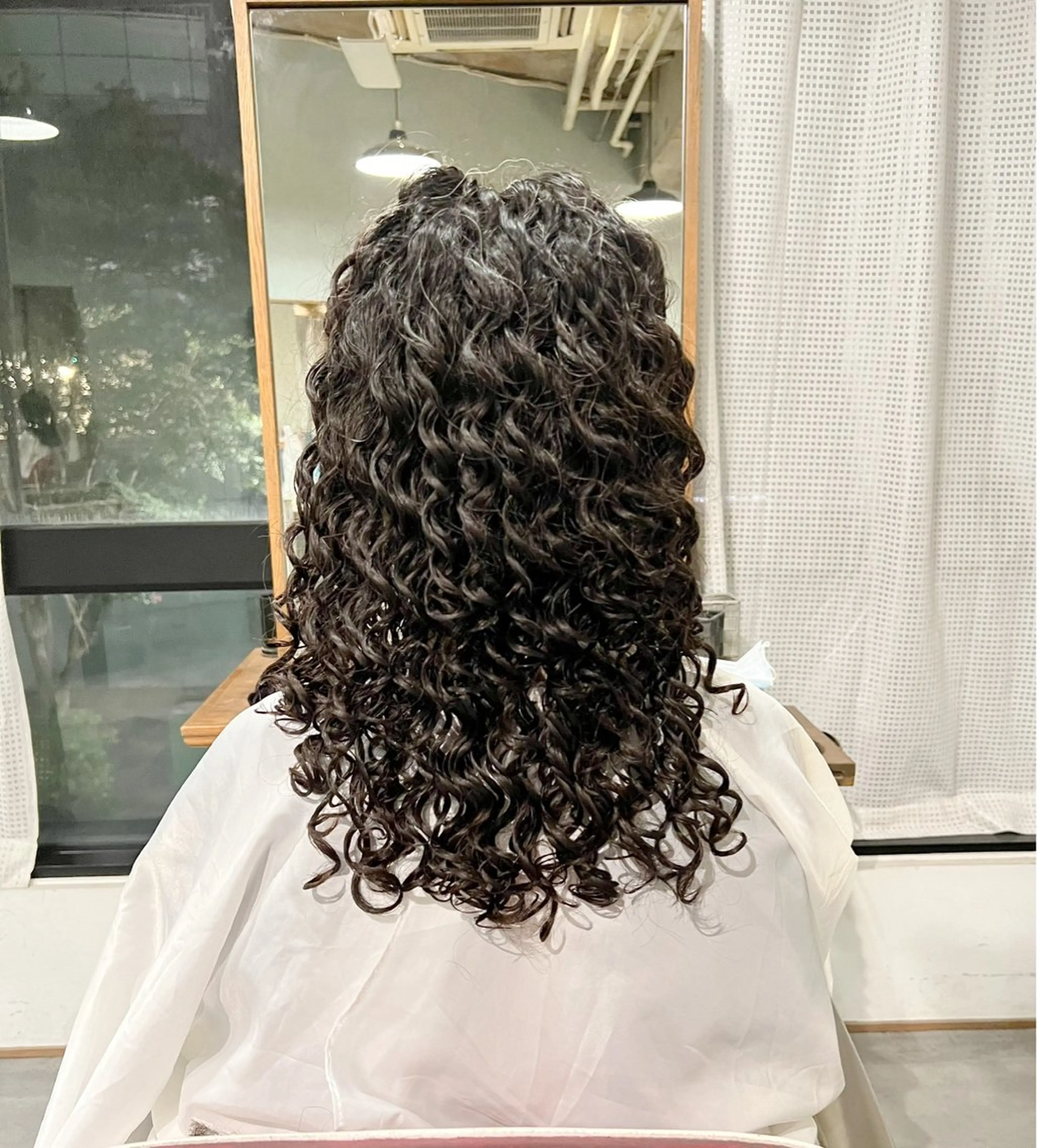 パーマ EMMA茅ヶ崎所属・レイヤーパーマ＊ NOBUのヘアスタイル
