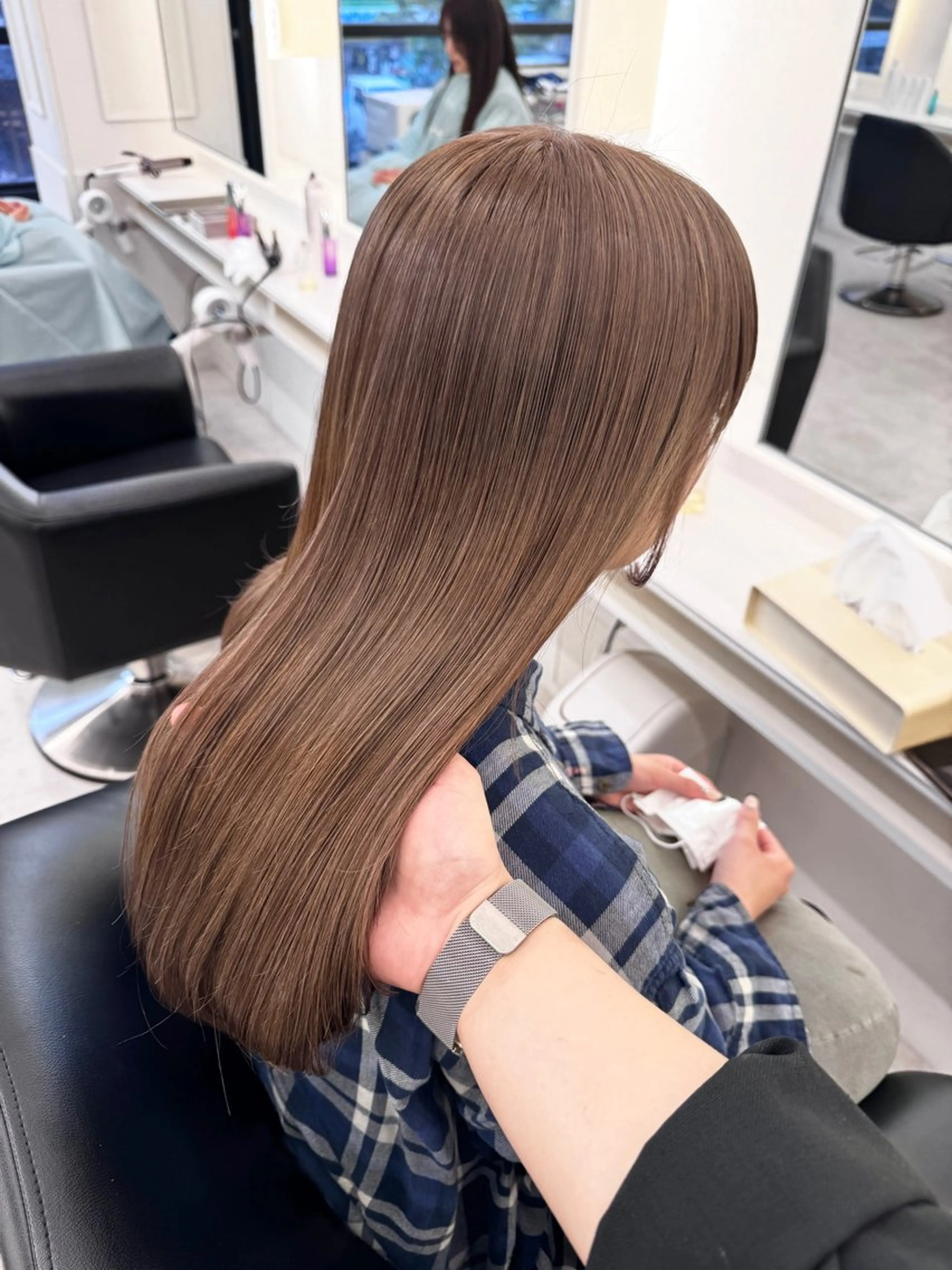 ロング カラー カット ヘアカラー ParveMix NANOのヘアスタイル
