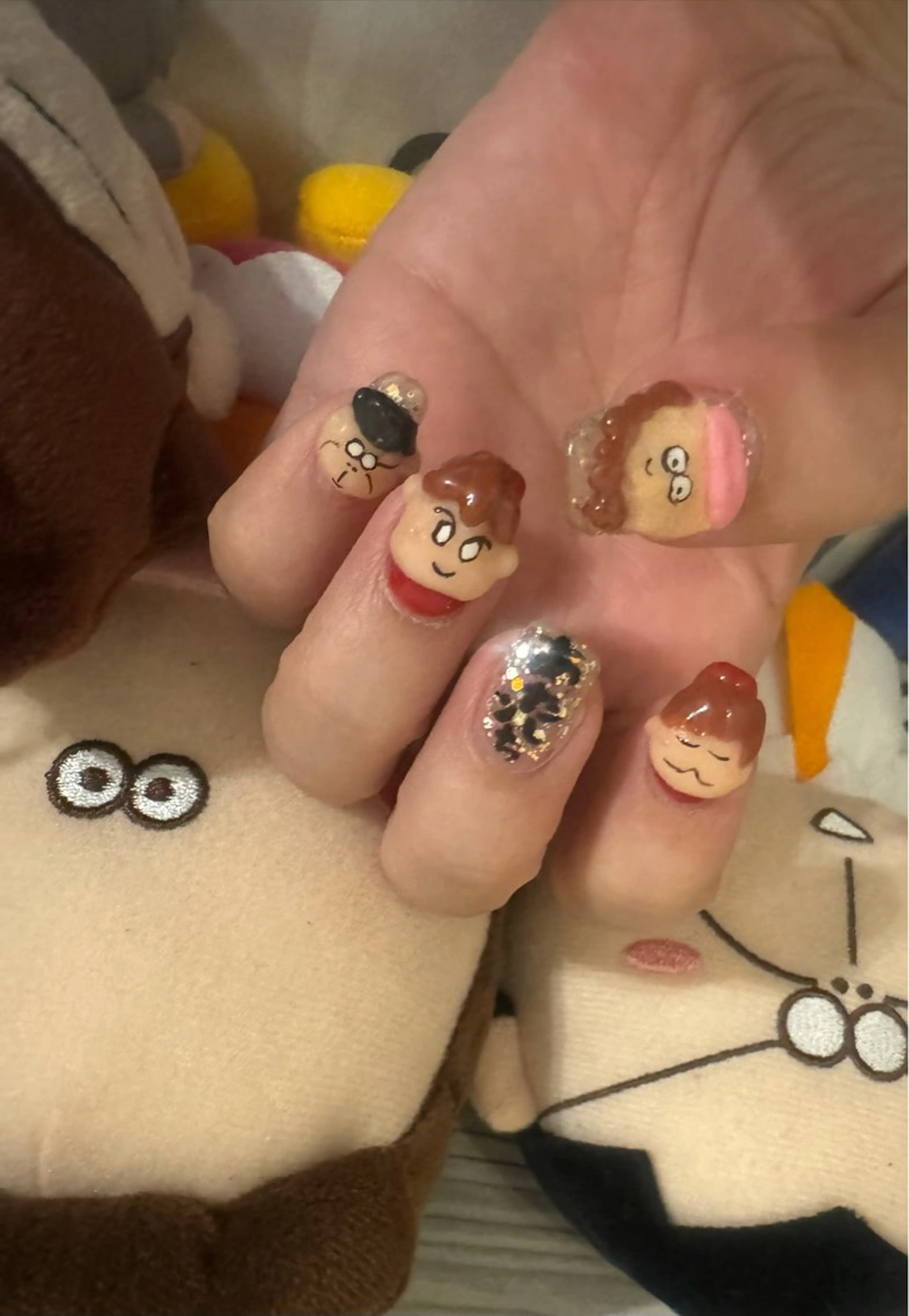 ネイル eyenailist NANAのネイルデザイン