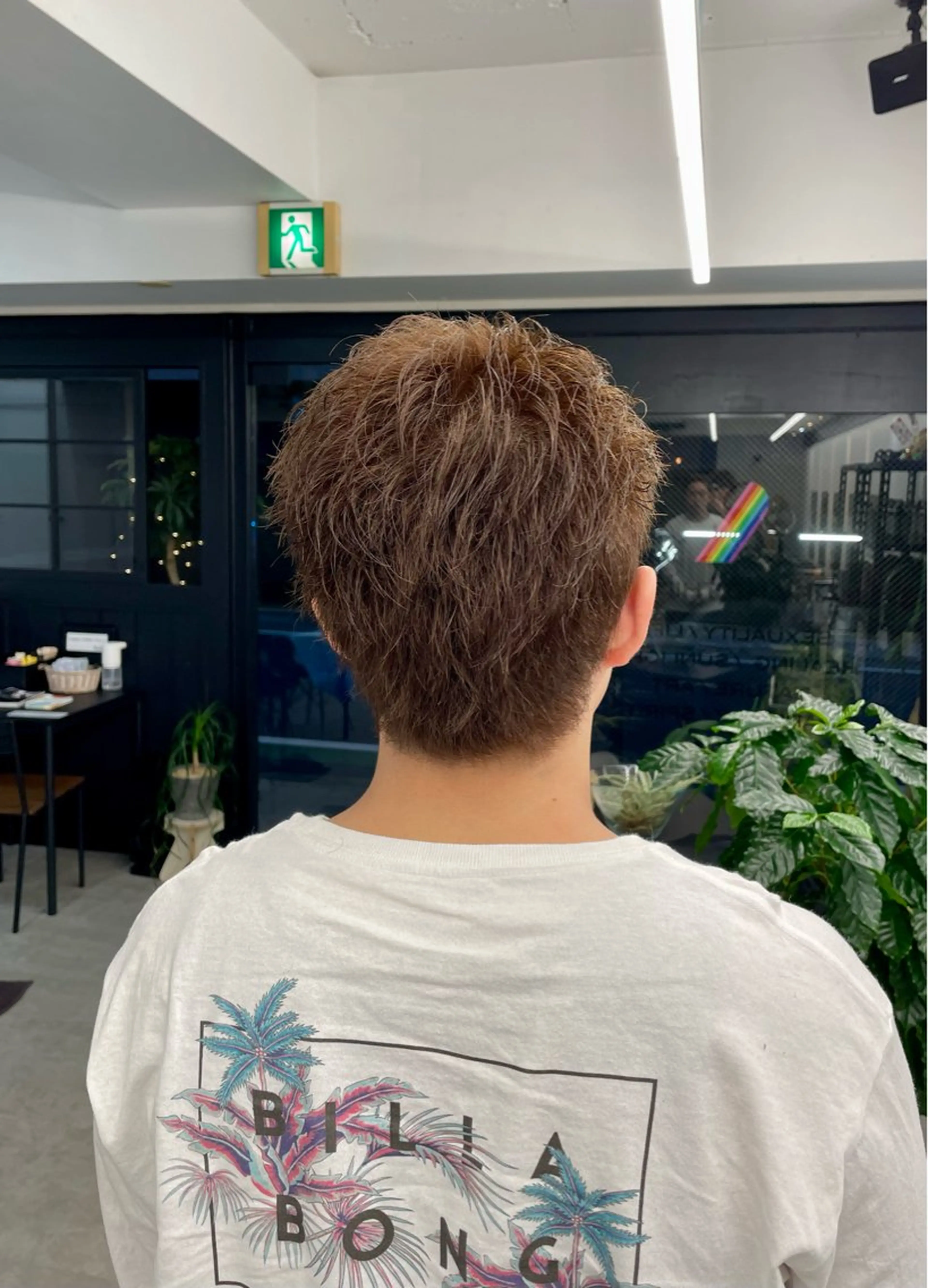 カラー メンズ メンズブリーチ アッシュ アッシュブラウン ブリーチ ブラウンカラー カット ヘアカラー ⚡️学芸大学 川上拓真⚡️のヘアスタイル
