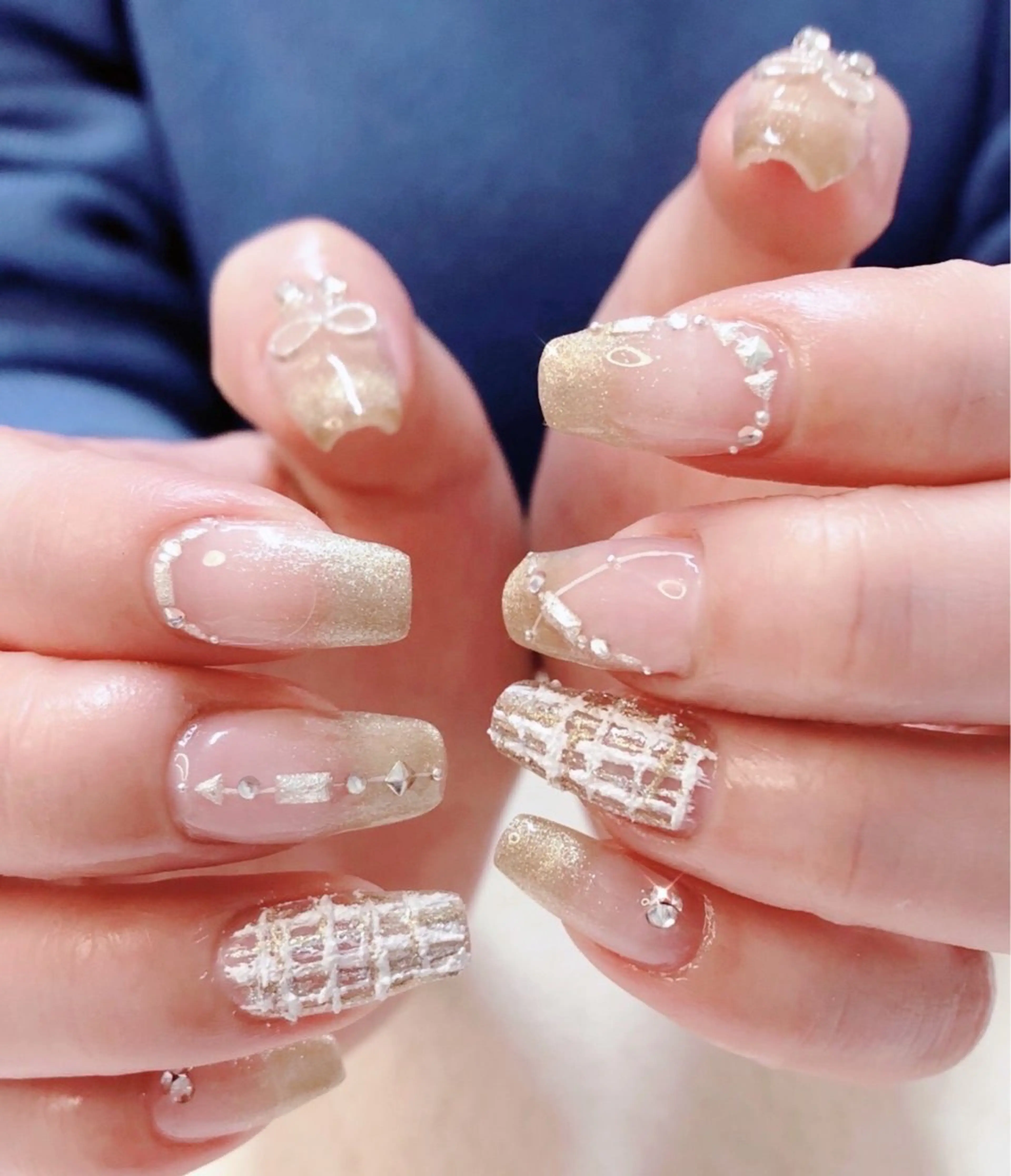 ネイル 成人式 フレンチネイル ジェルネイル ガラスフレンチ グラデーション ハンドネイル ハンドケア 大門浜松町 ネイルのネイルデザイン