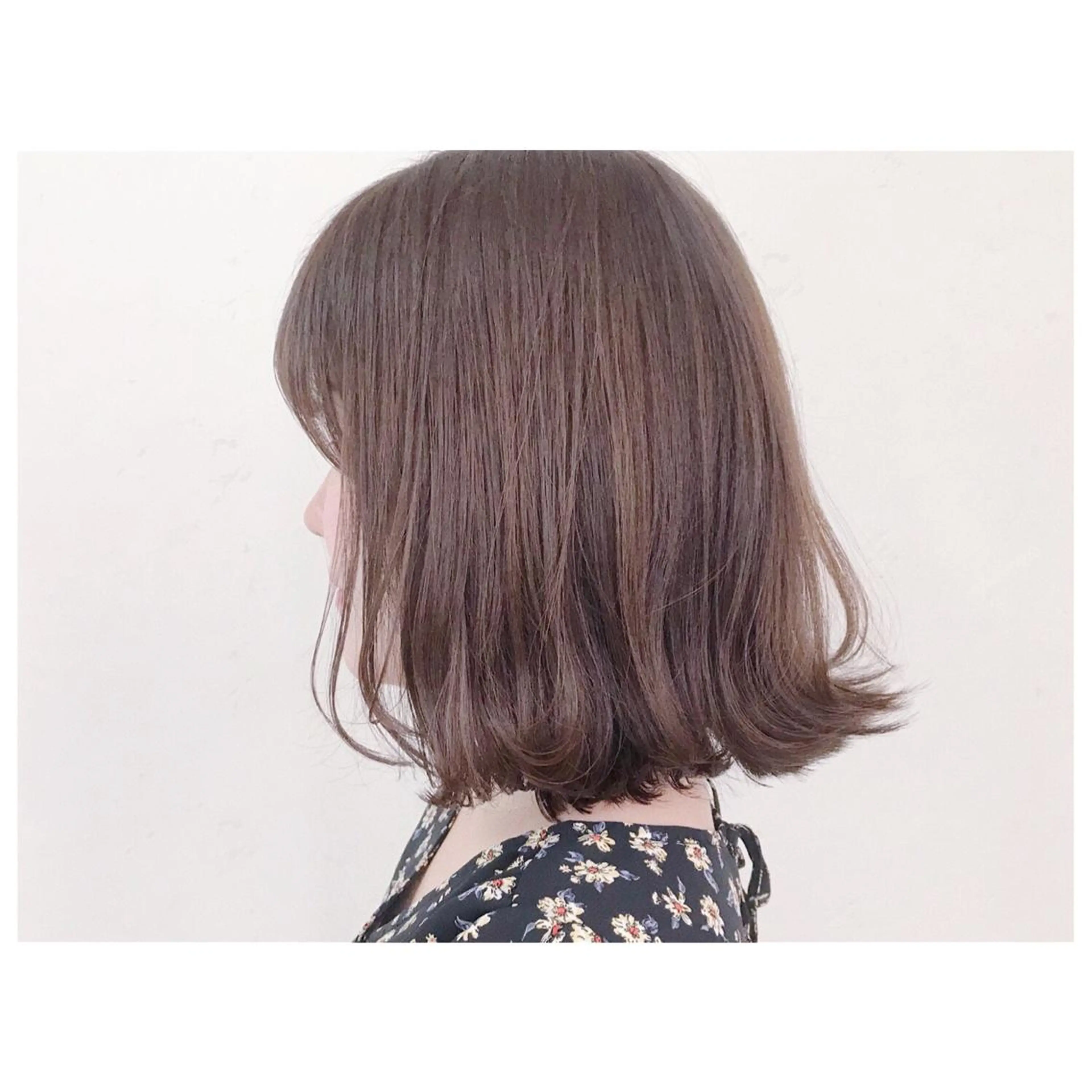 ミディアム カラー Inity 心斎橋店のヘアスタイル