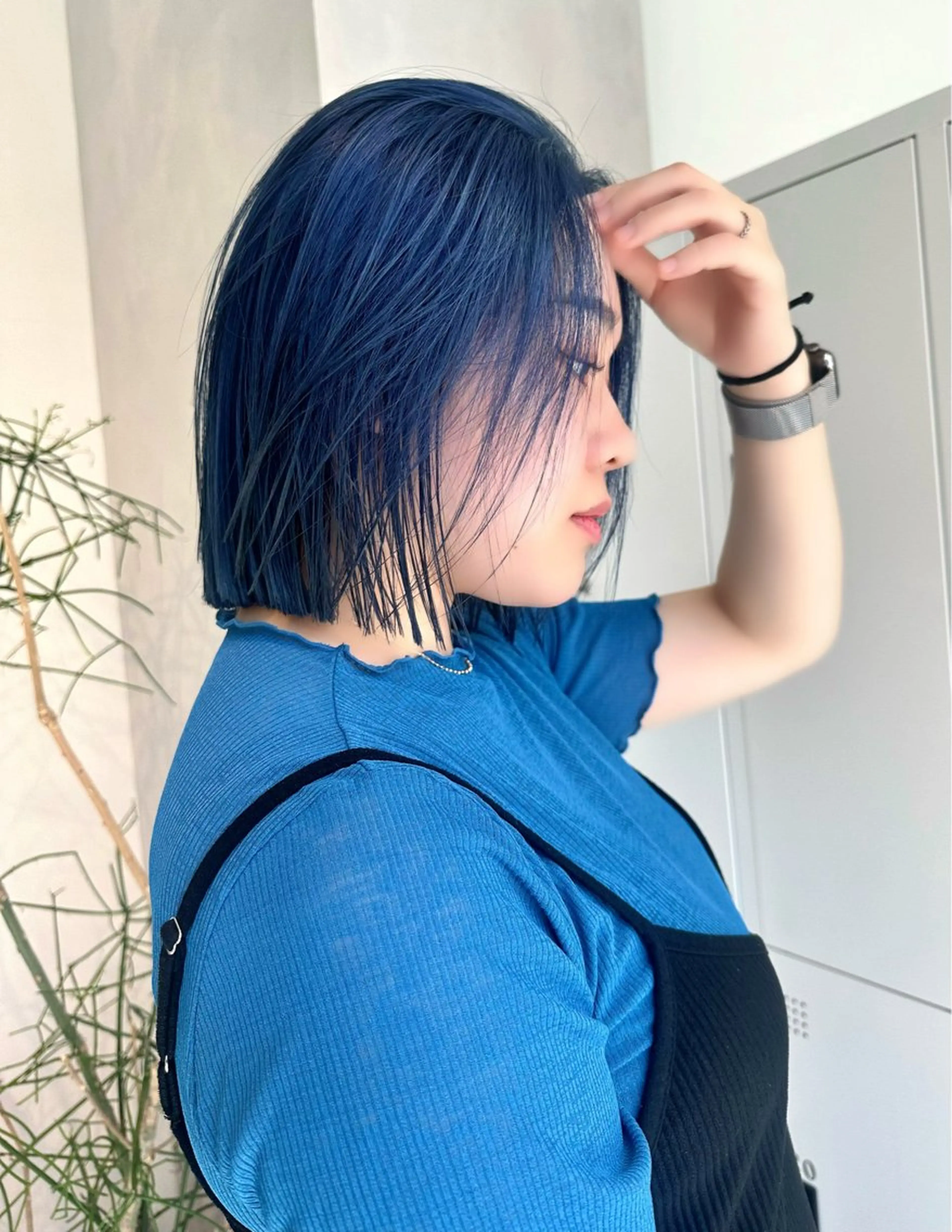 ショート カラー ブリーチ ブルーカラー ケアブリーチ ダブルカラー ハイトーンカラー 似合わせ小顔ショート /akane🐰♥️のヘアスタイル