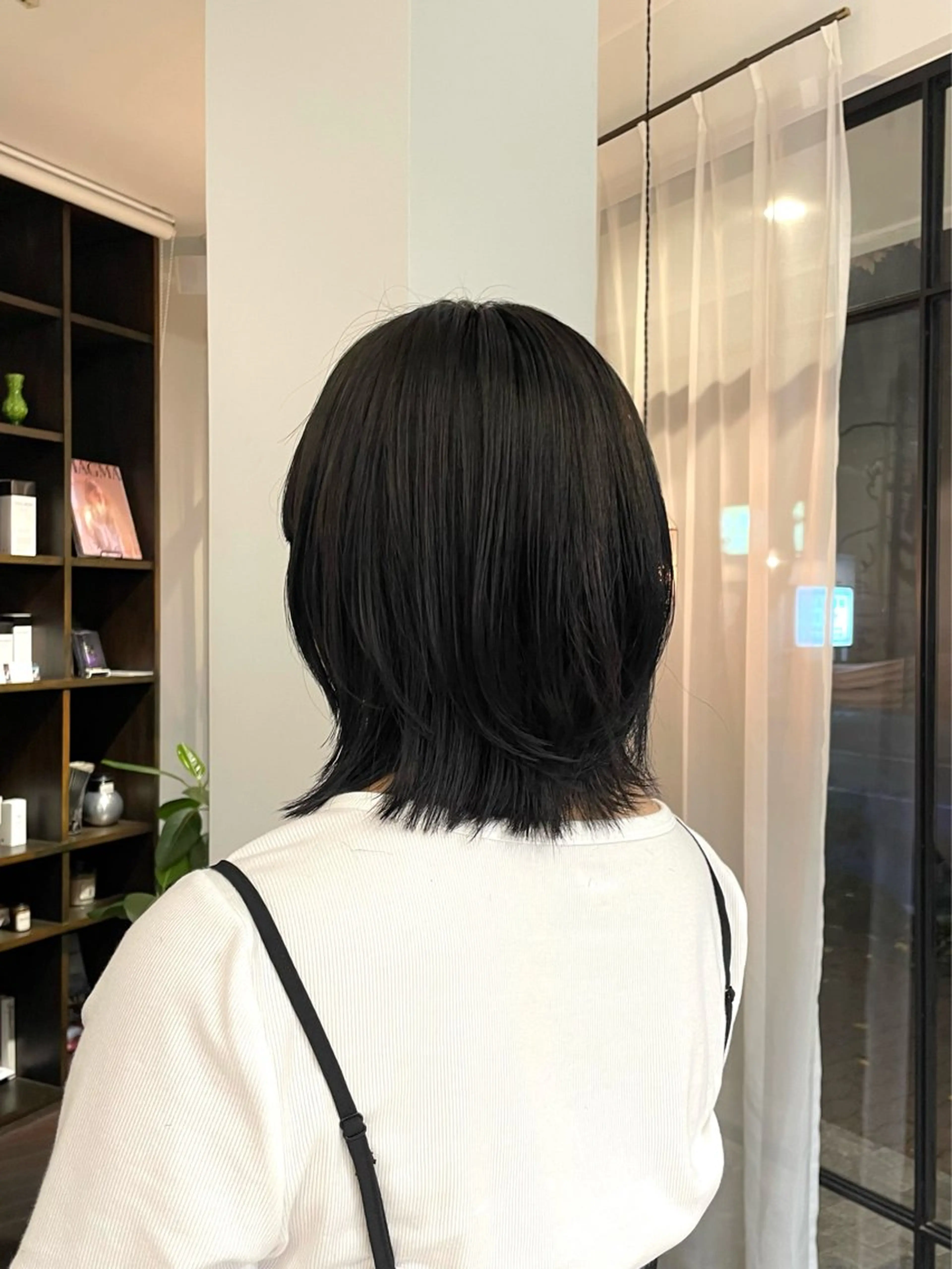 ミディアム くびれヘア レイヤーカット romano【ロマーノ】大泉学園所属・ショート／ボブ／ 西野優夏のヘアスタイル